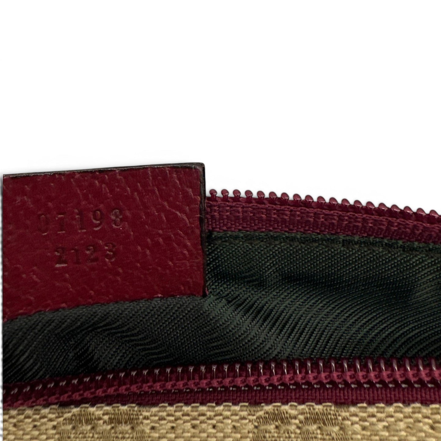 Gucci Boat Pochette 07198 Shoulder Bag