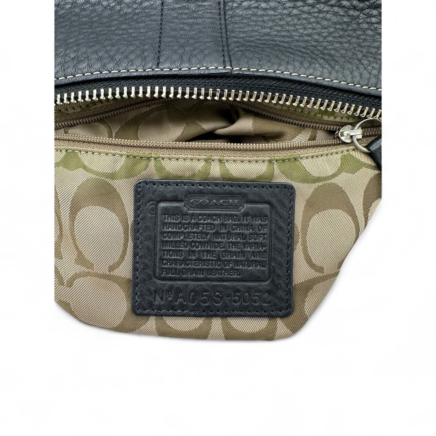 Vintage Coach 5052 Baguette Shoulder Bag