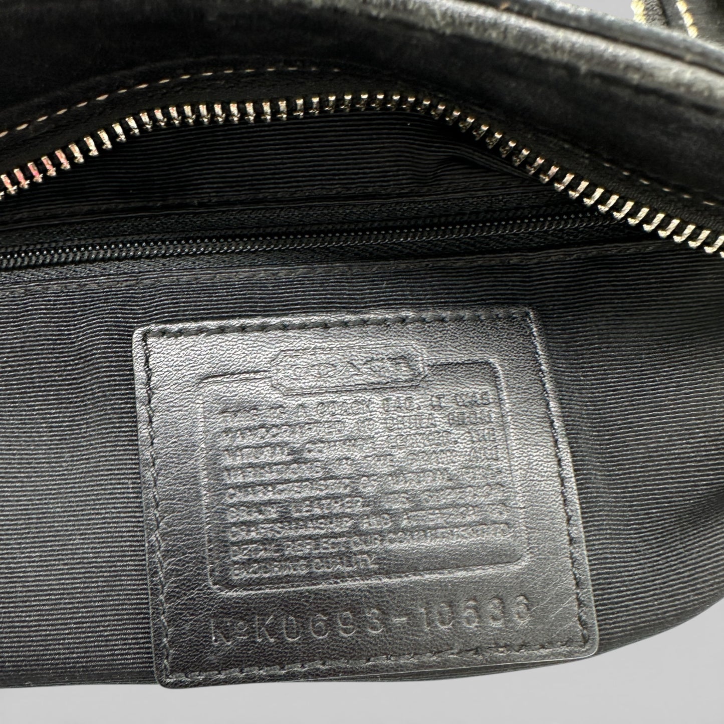 Vintage Coach 10536 Soho Buckle Shoulder Bag