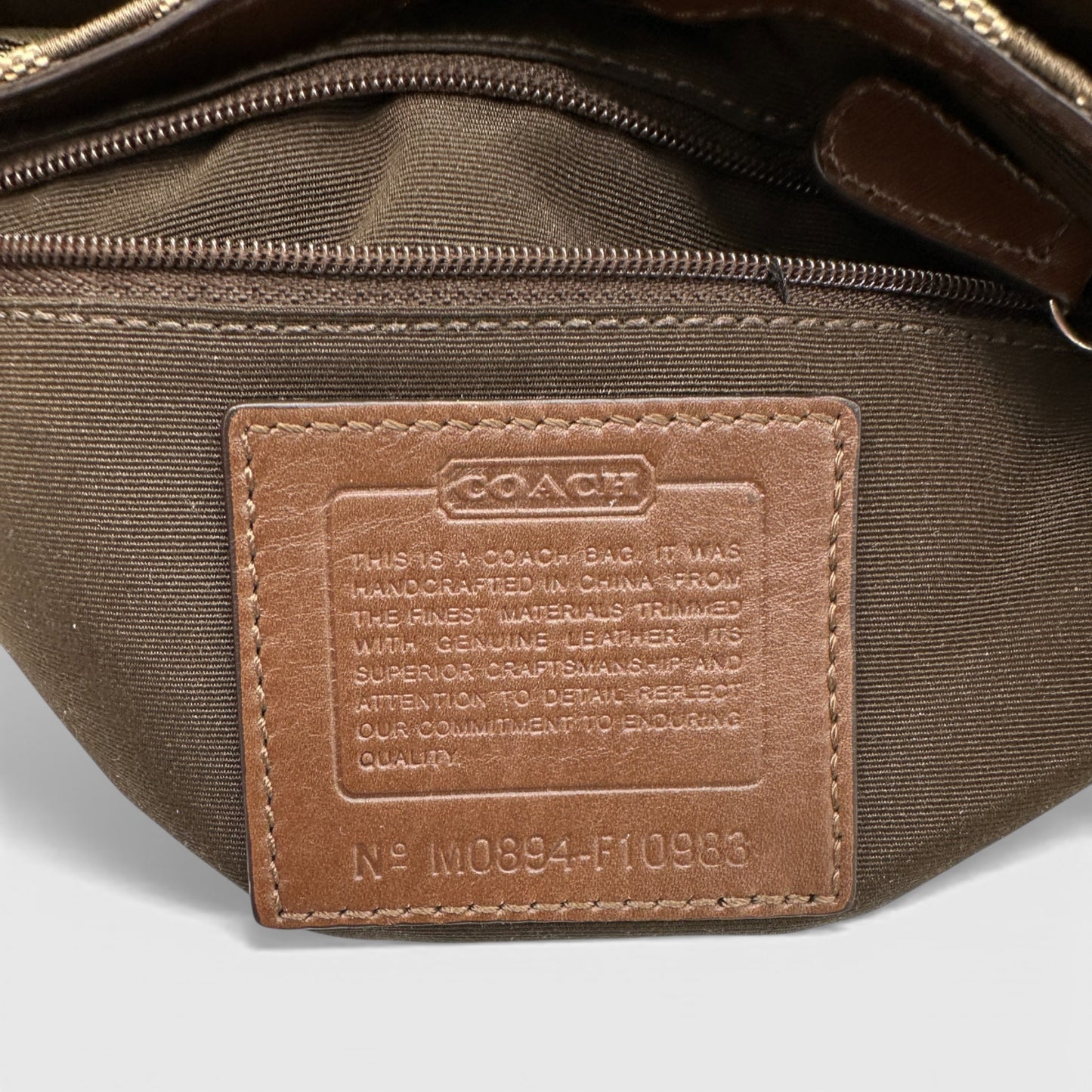 Vintage Coach F10983 Chelsea Turnlock Shoulder Bag