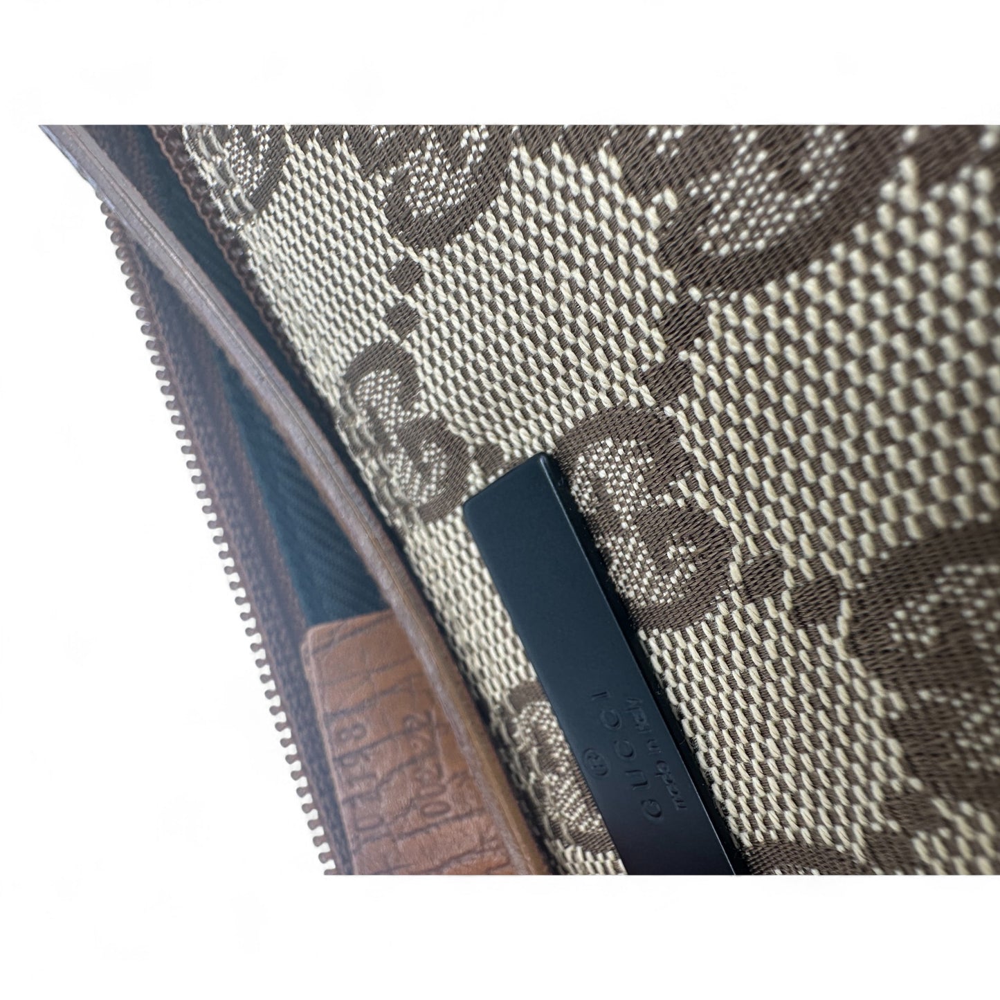 Gucci Boat Pochette 07198 Shoulder Bag