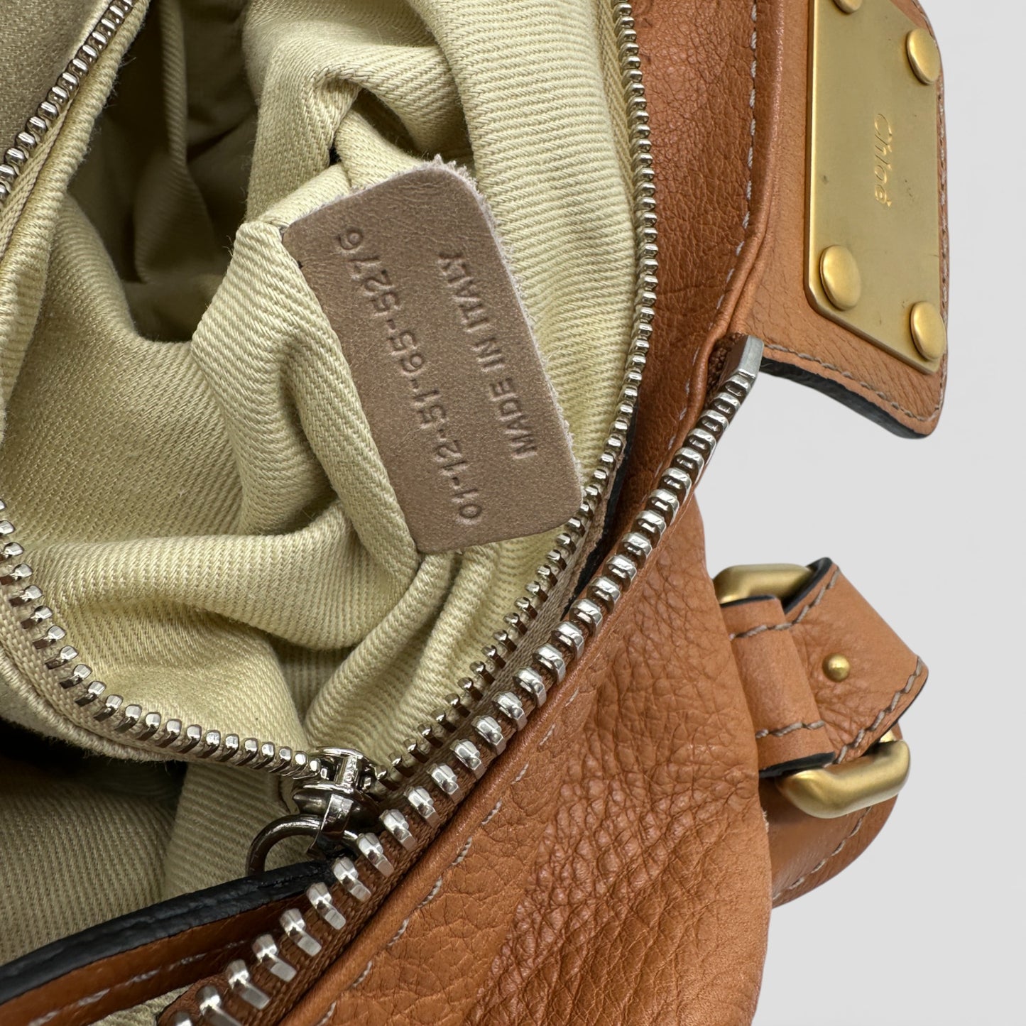 Chloé Paddington aus hellbraunem Leder mit Messing-Vorhängeschlossbeschlägen