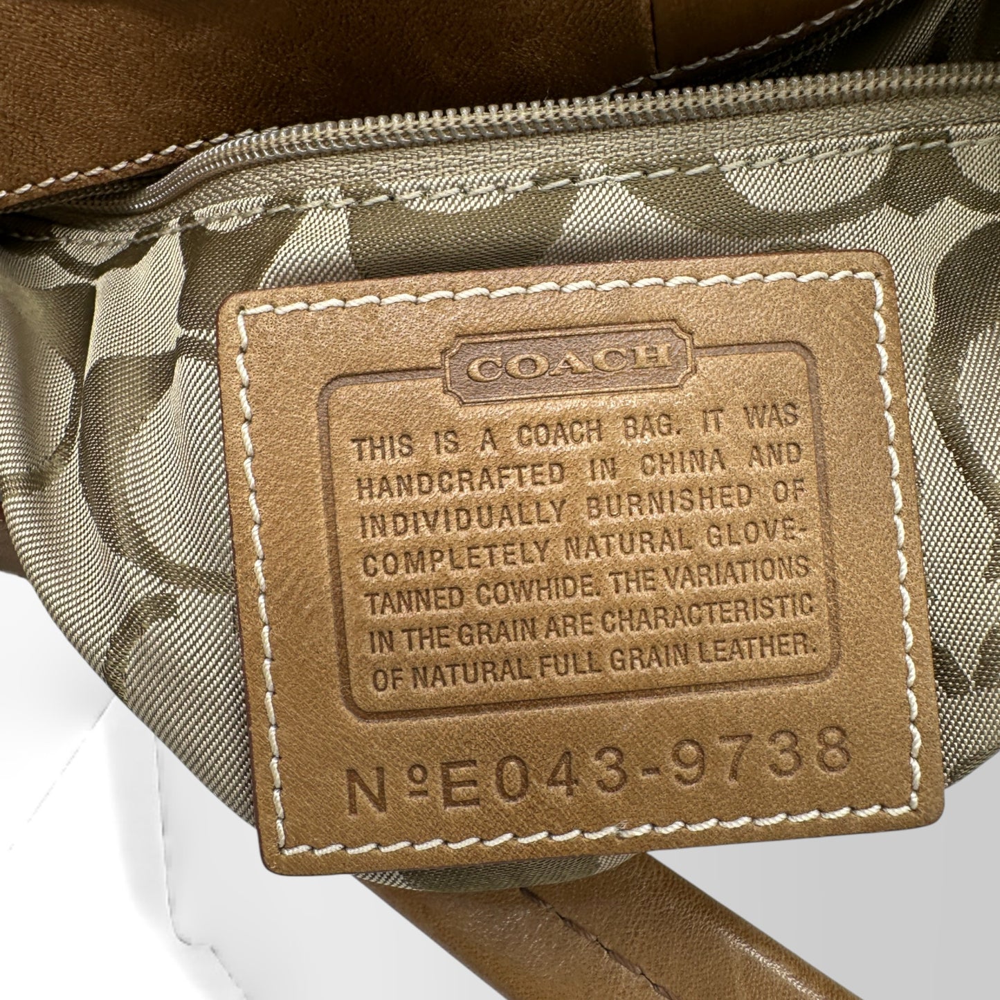 Vintage Coach 9738 Soho Hobo Shoulder Bag