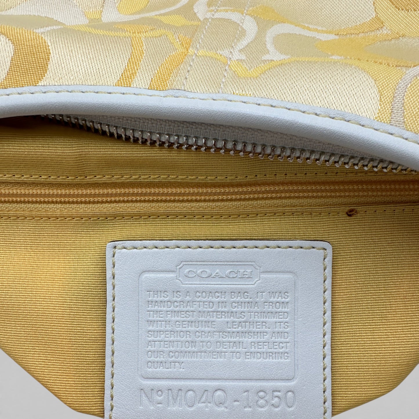 Vintage Coach 1850 gelbe Optic Monogram Schultertasche