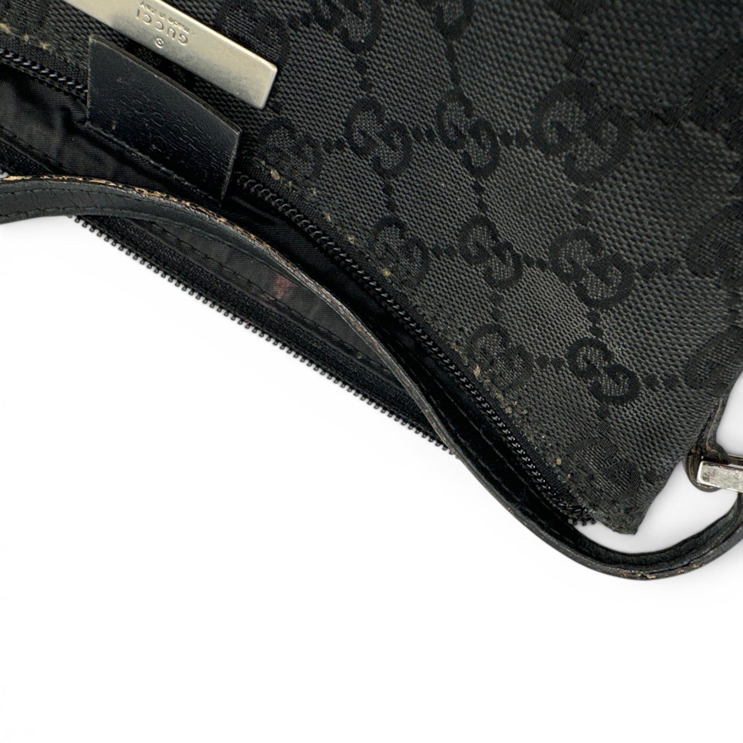 Vintage Gucci Boat Pochette Shoulder Bag