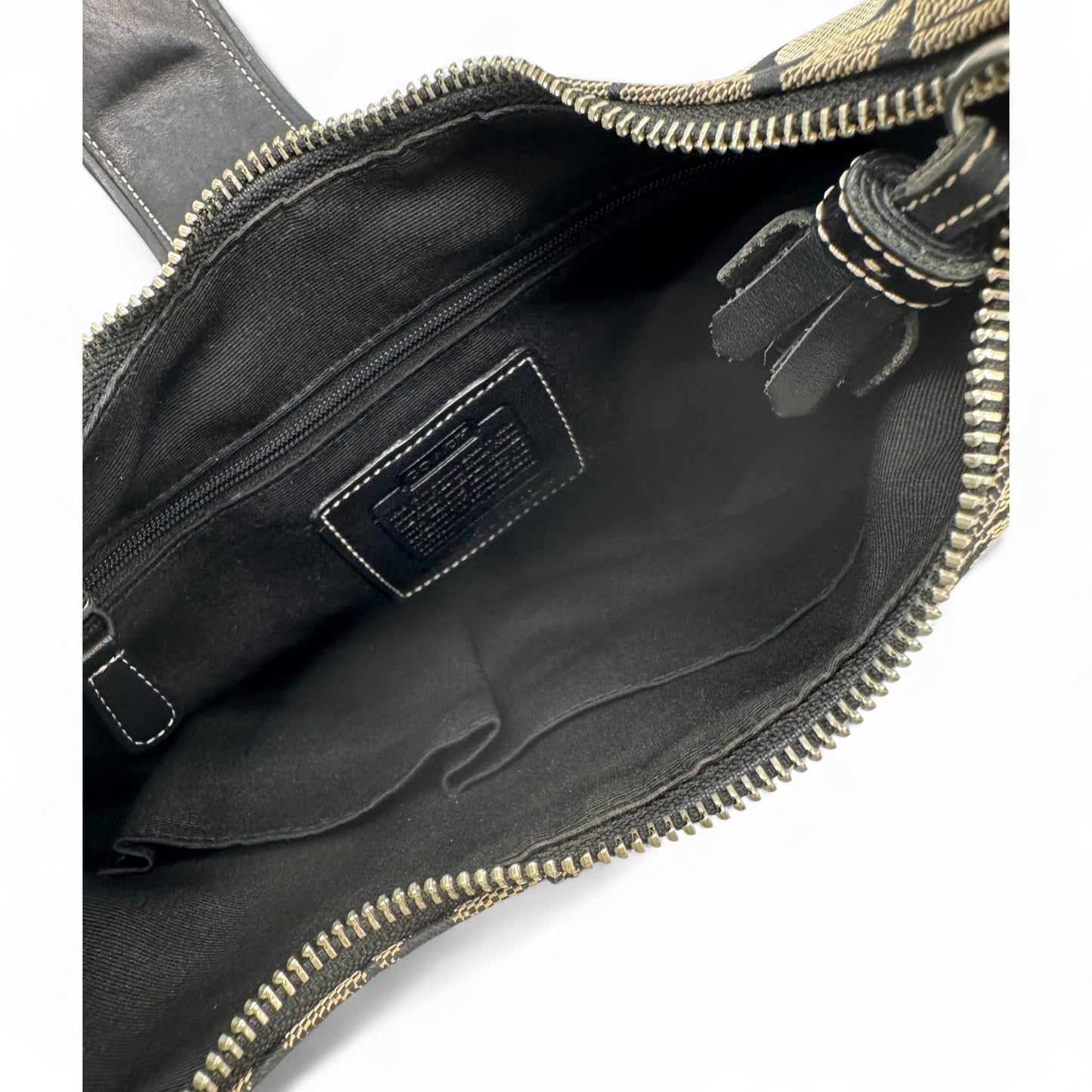 Vintage Coach 6824 Crescent Shoulder Bag
