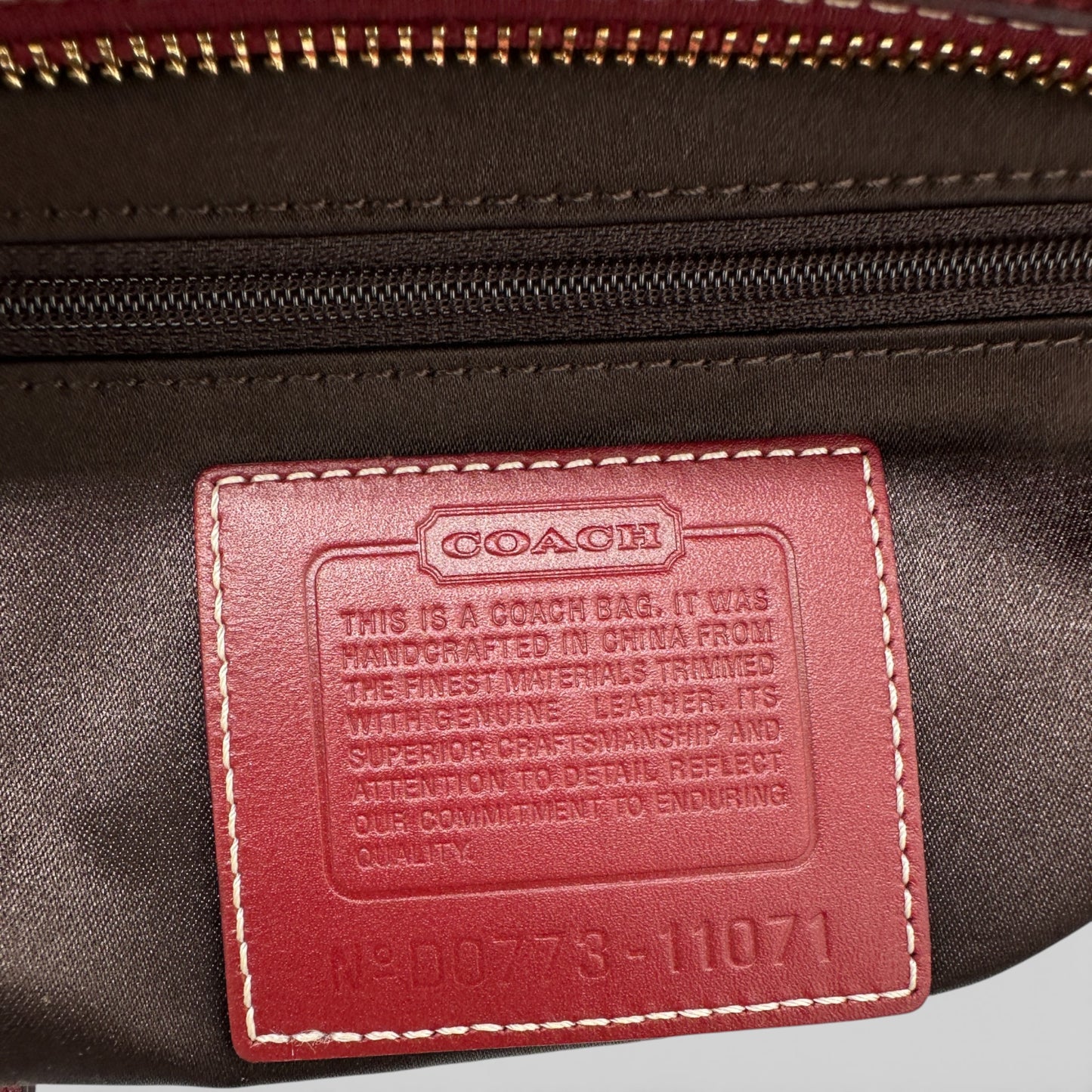 Vintage Coach 11071 Turnlock Monogram Handtasche