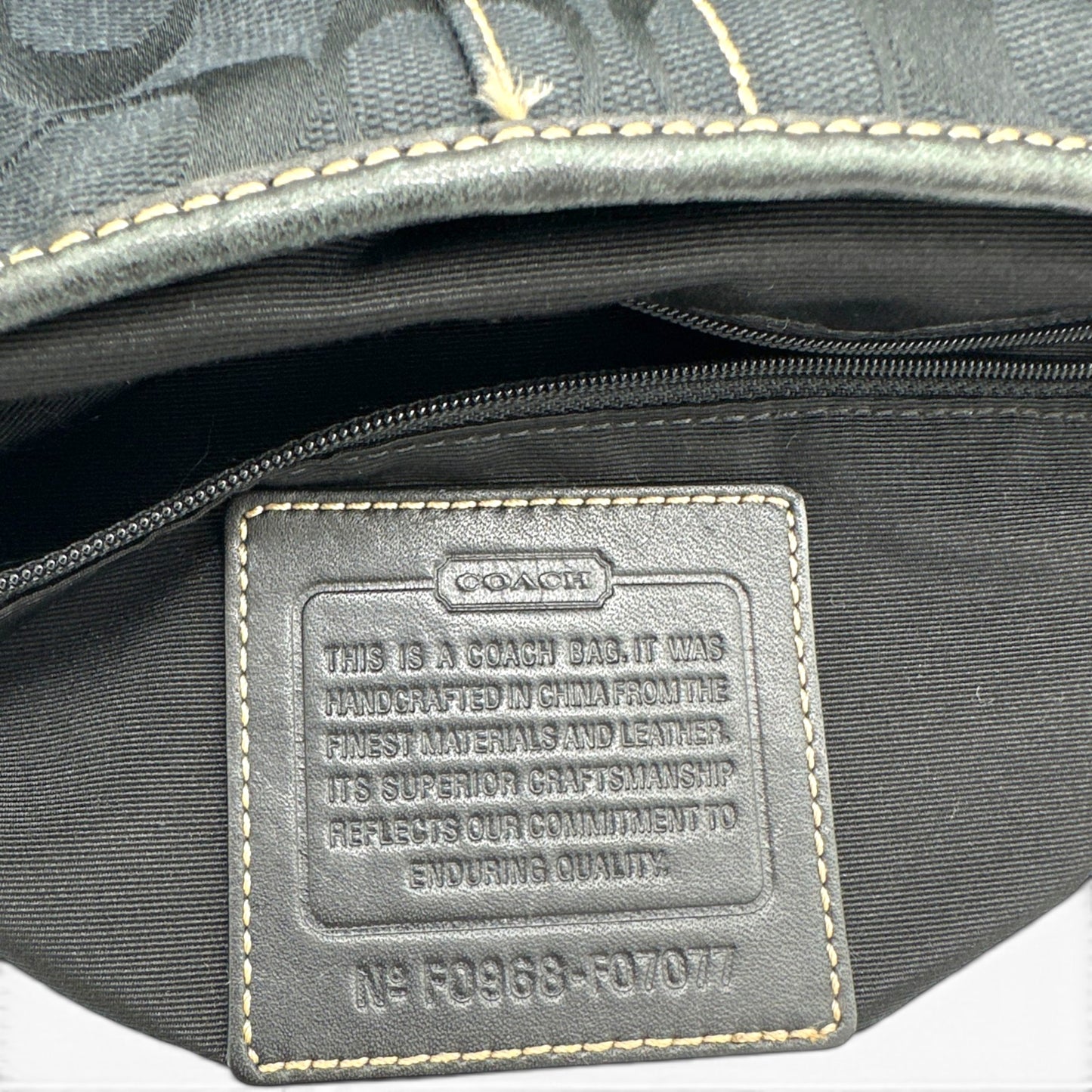 Sac bandoulière vintage Coach F07077 Soho