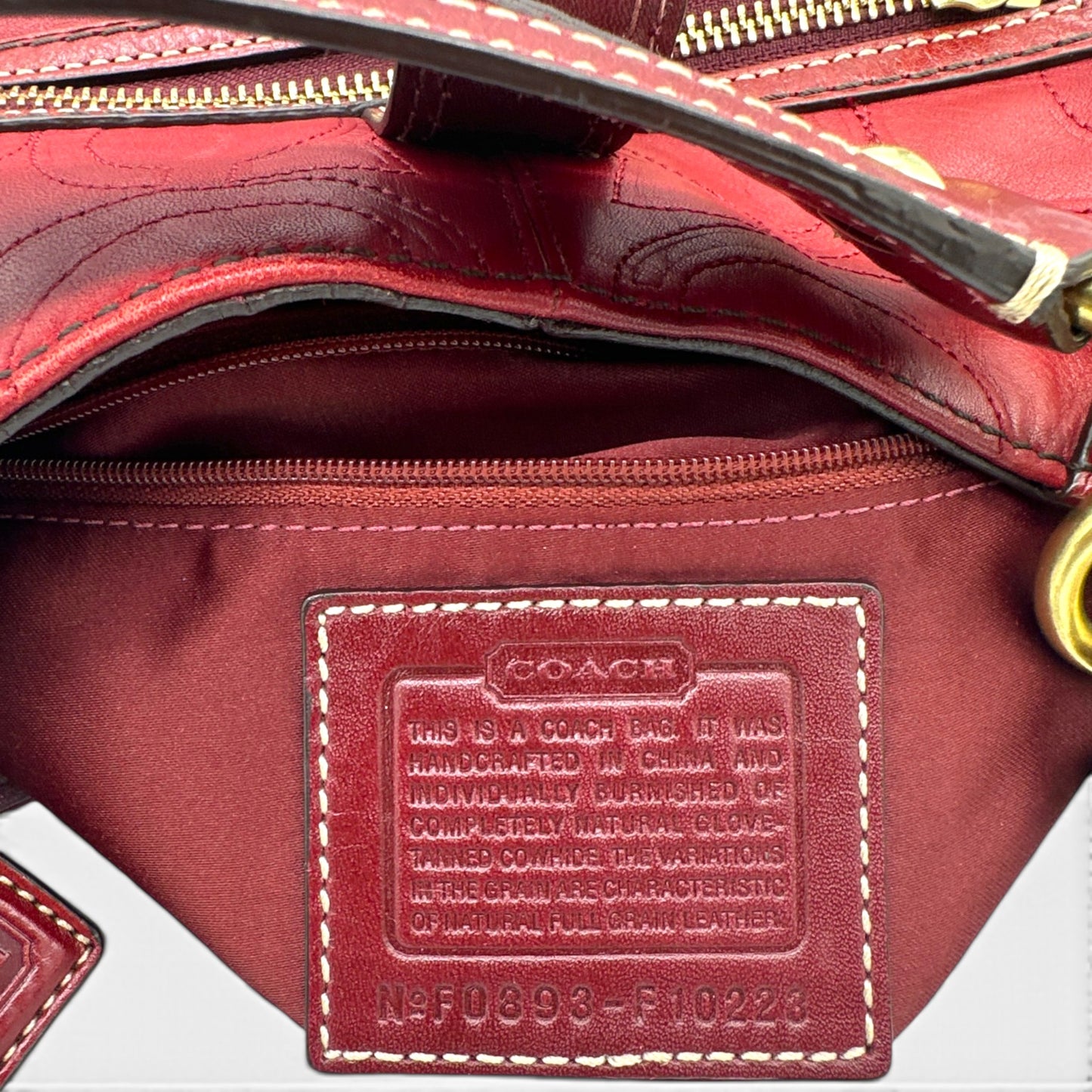 Sac bandoulière vintage Coach F10223 Hampton à monogramme en relief
