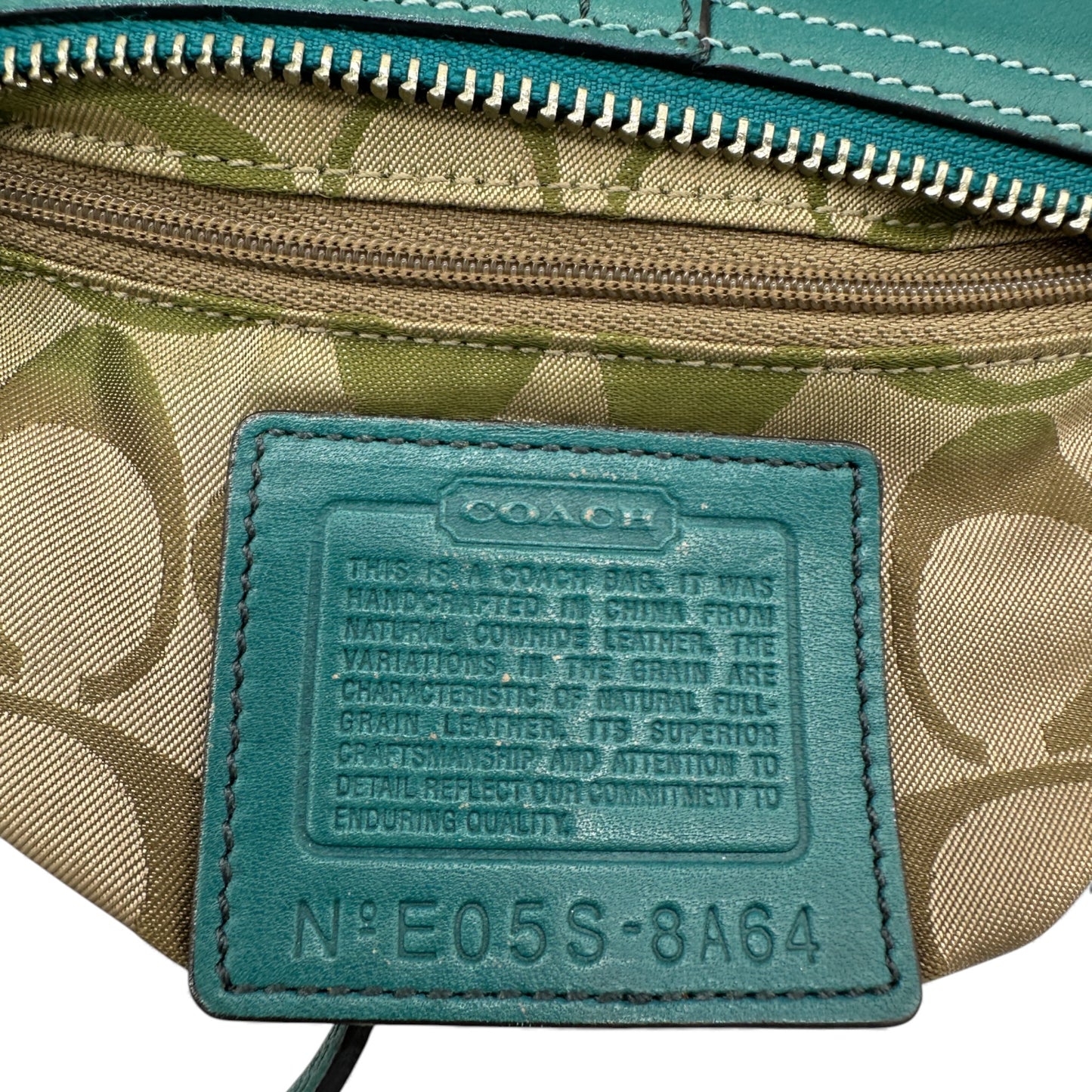 Vintage Coach 8A64 Schultertasche aus türkisfarbenem Leder im Baguette-Stil