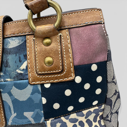 Sac à main vintage Coach 12216 en patchwork de denim avec fermoir tourniquet
