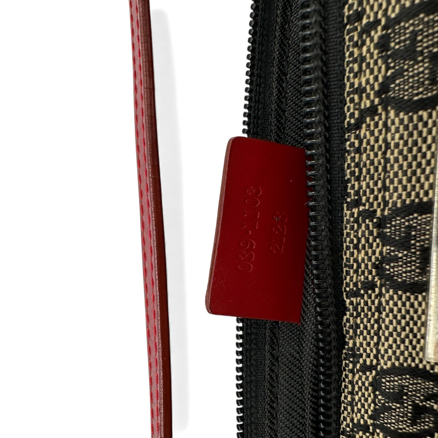 Gucci Boat Pochette 0391103 Shoulder Bag - Thanks it's Vintage