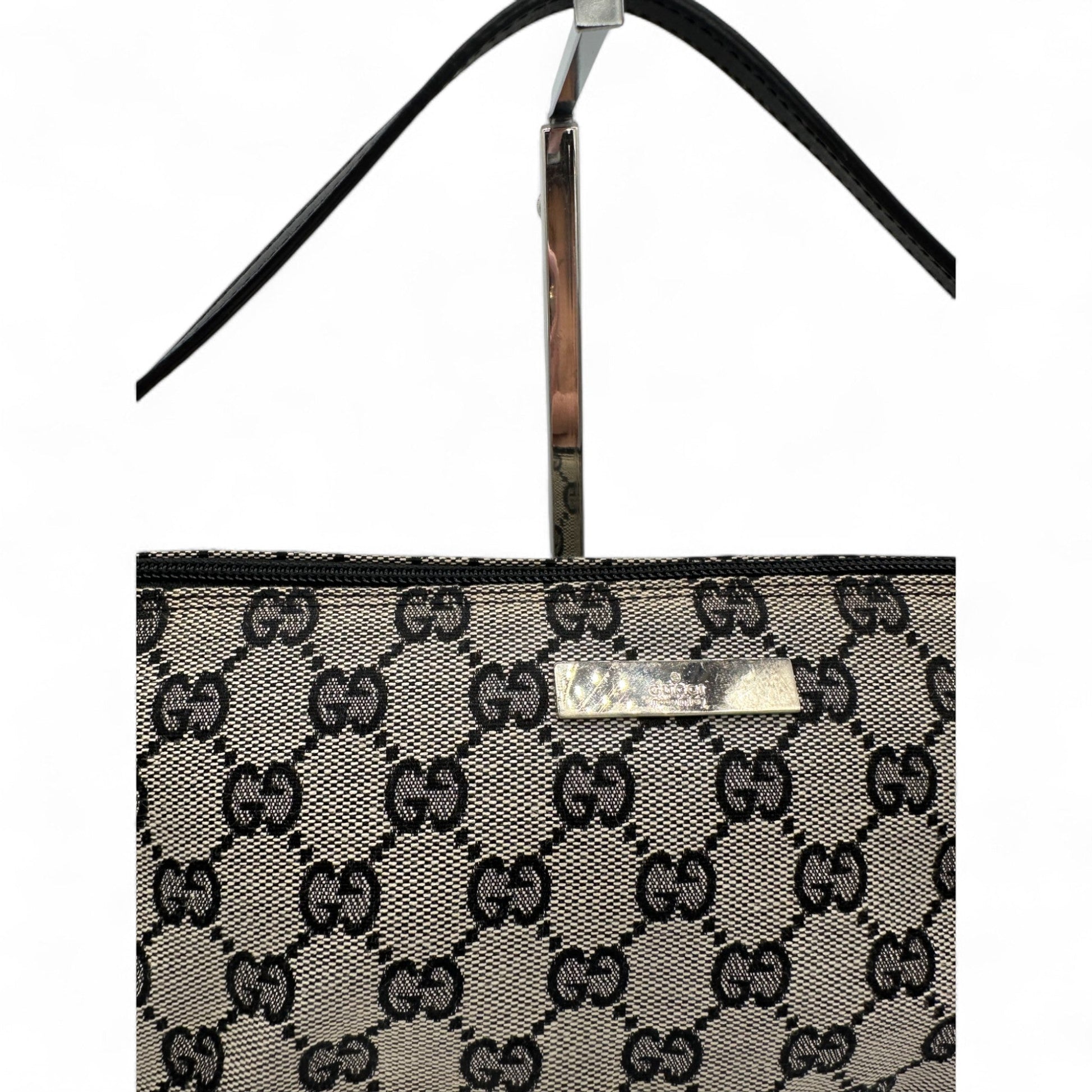 Gucci Boat Pochette Shoulder Bag - Thanks it's Vintage