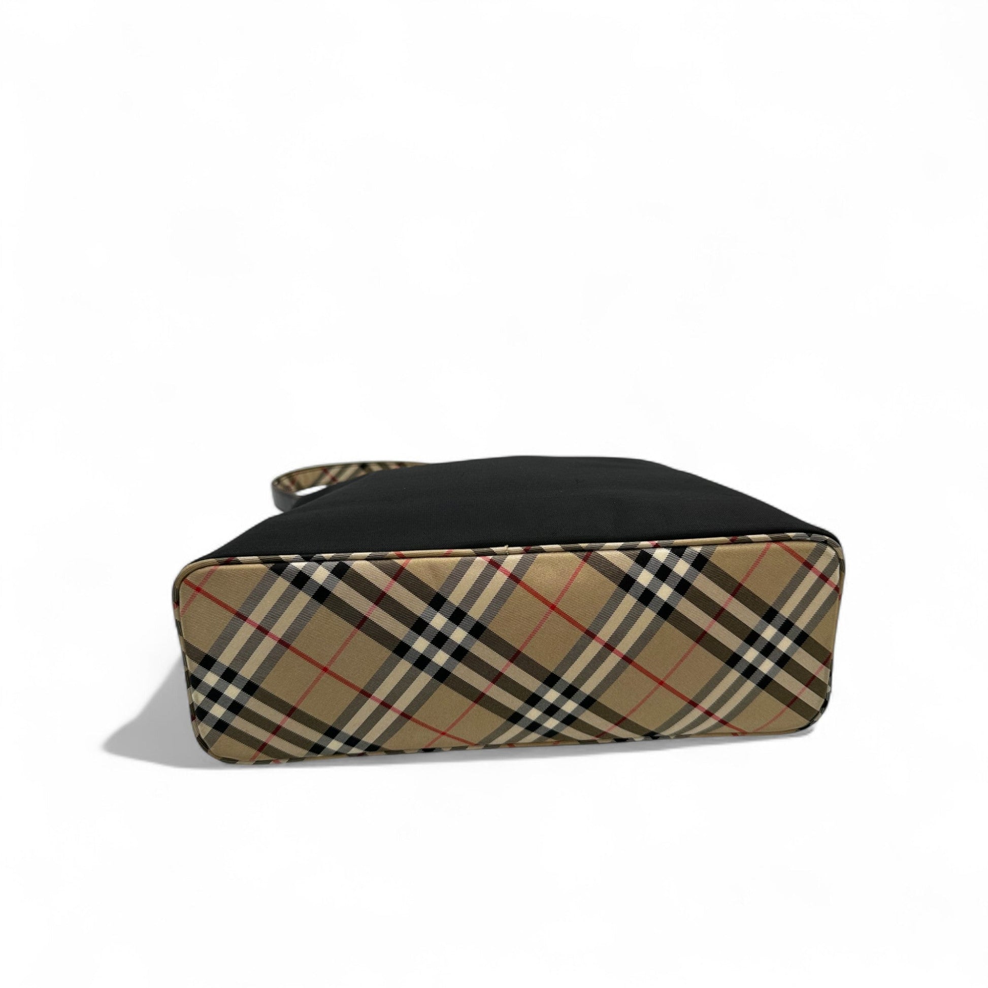 Vintage Burberry Black Nylon Shoulder Bag - Thanks it's Vintage