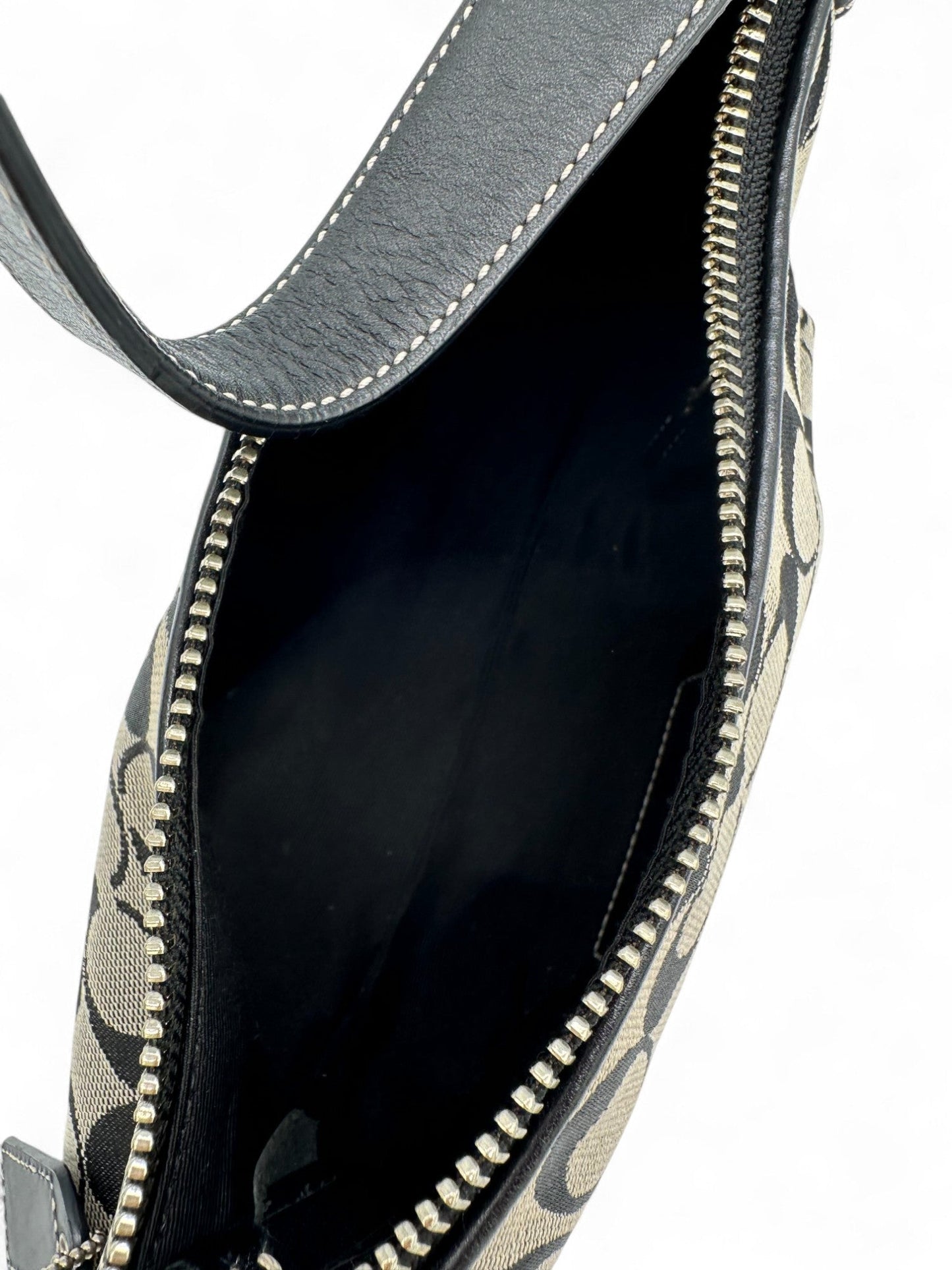 Vintage Coach 6371 East West Baguette Shoulder Bag - Thanks it's Vintage