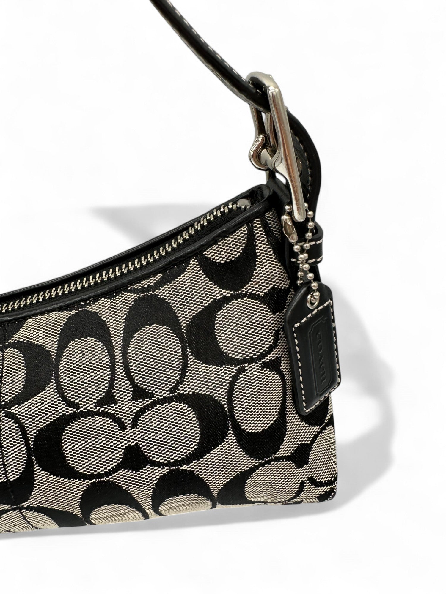 Vintage Coach 6371 East West Baguette Shoulder Bag - Thanks it's Vintage