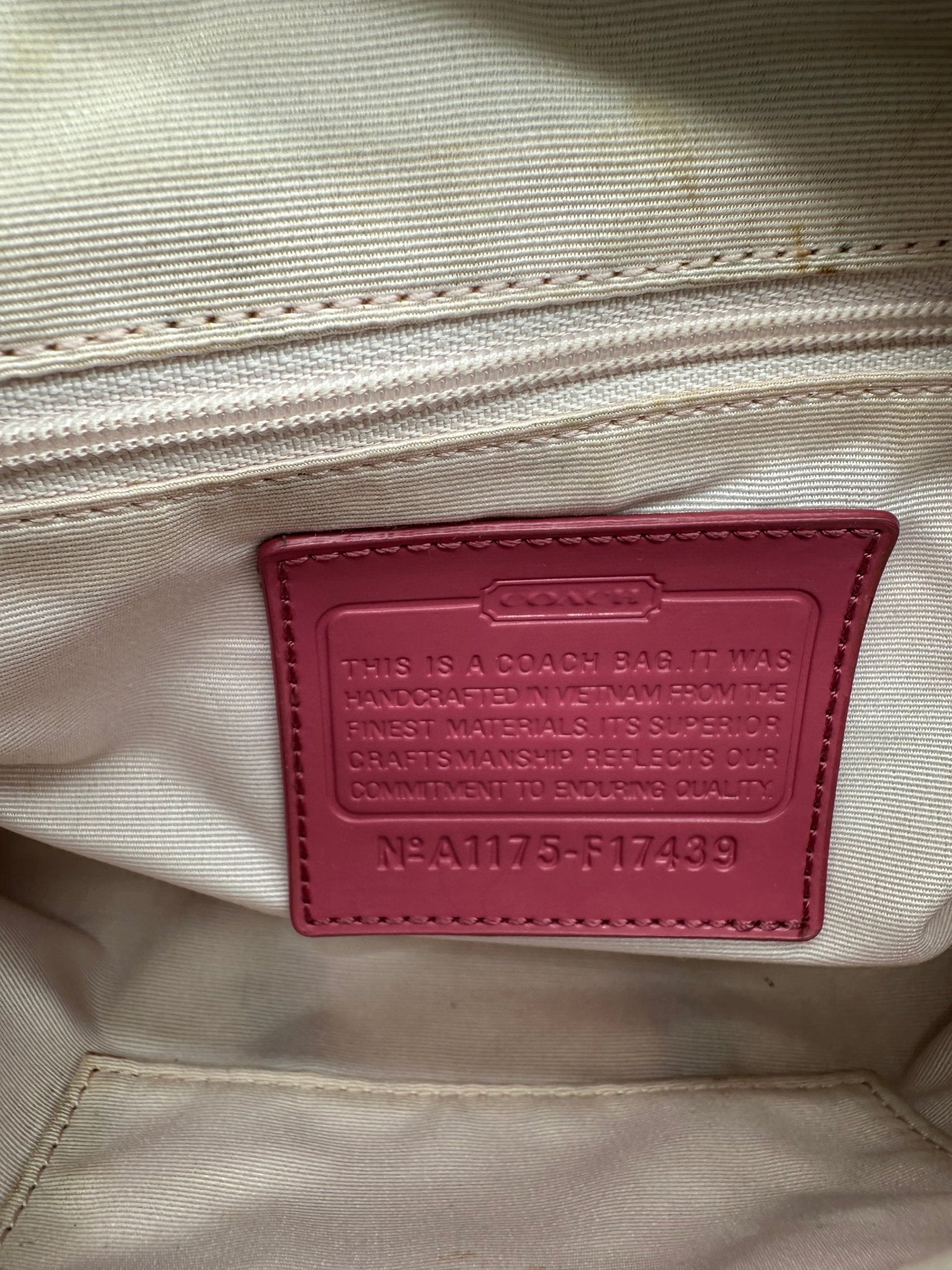 Vintage Coach F17439 Shoulder Bag - Thanks it's Vintage