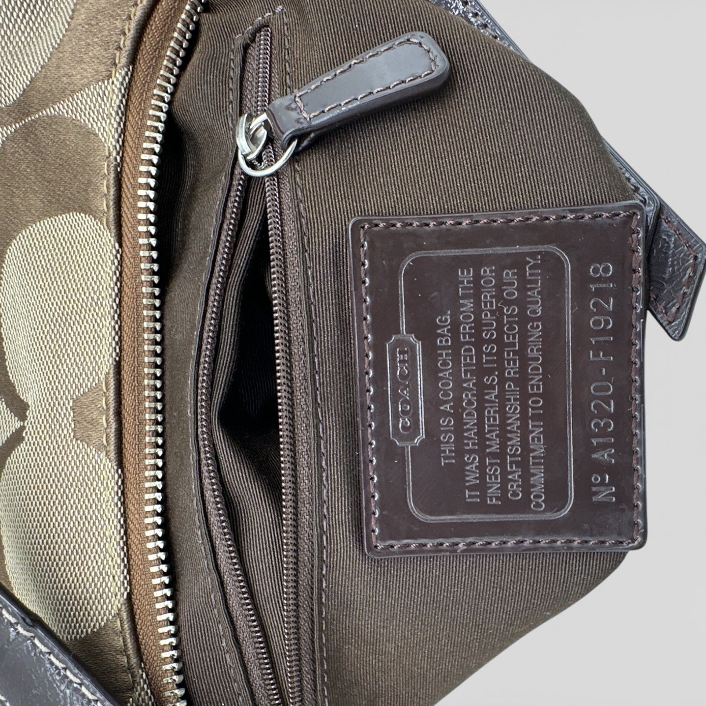 Vintage Coach F19218 Shoulder Bag - Thanks it's Vintage