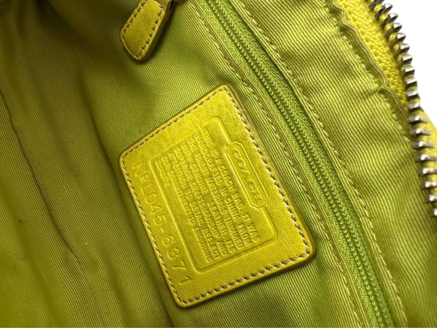 Vintage Coach Lime Green Rare Y2K East West Baguette Shoulder bag - Thanks it's Vintage