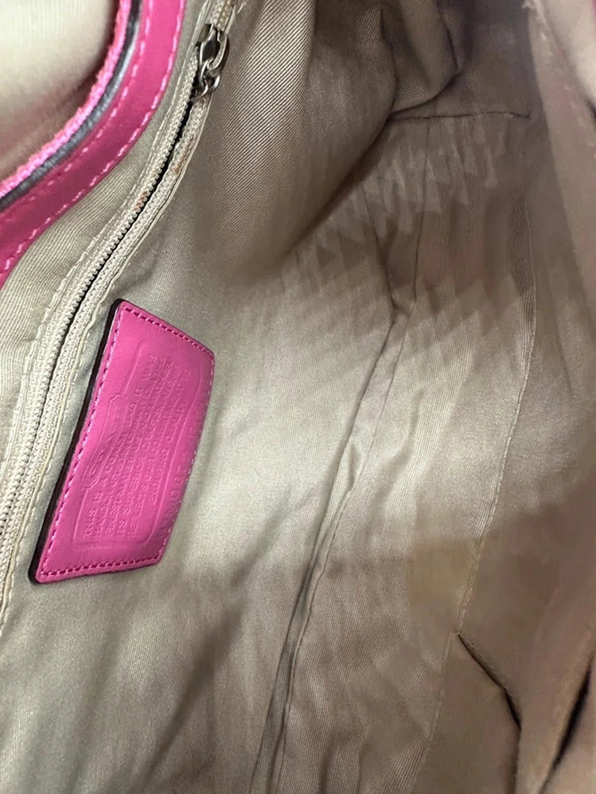Vintage Coach Rare Y2K Pink Monogram Soho Buckle Shoulder bag - Thanks it's Vintage