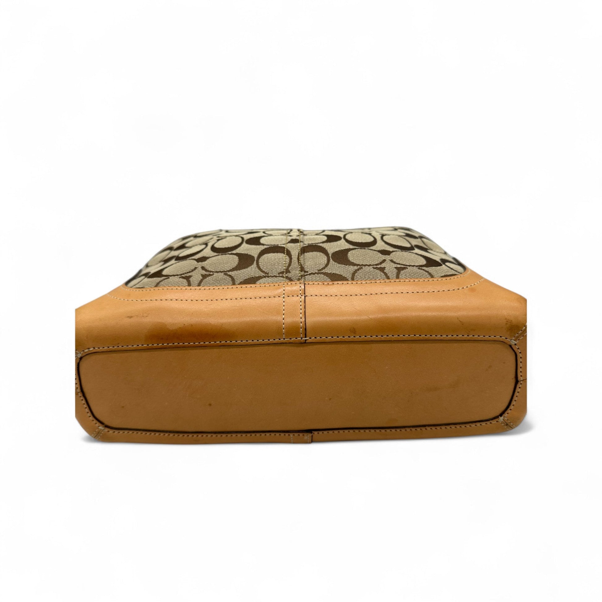 Vintage Coach Vintage Coach 6824 Soho Shoulder Bag in brown and beige signature monogram - Thanks it's Vintage