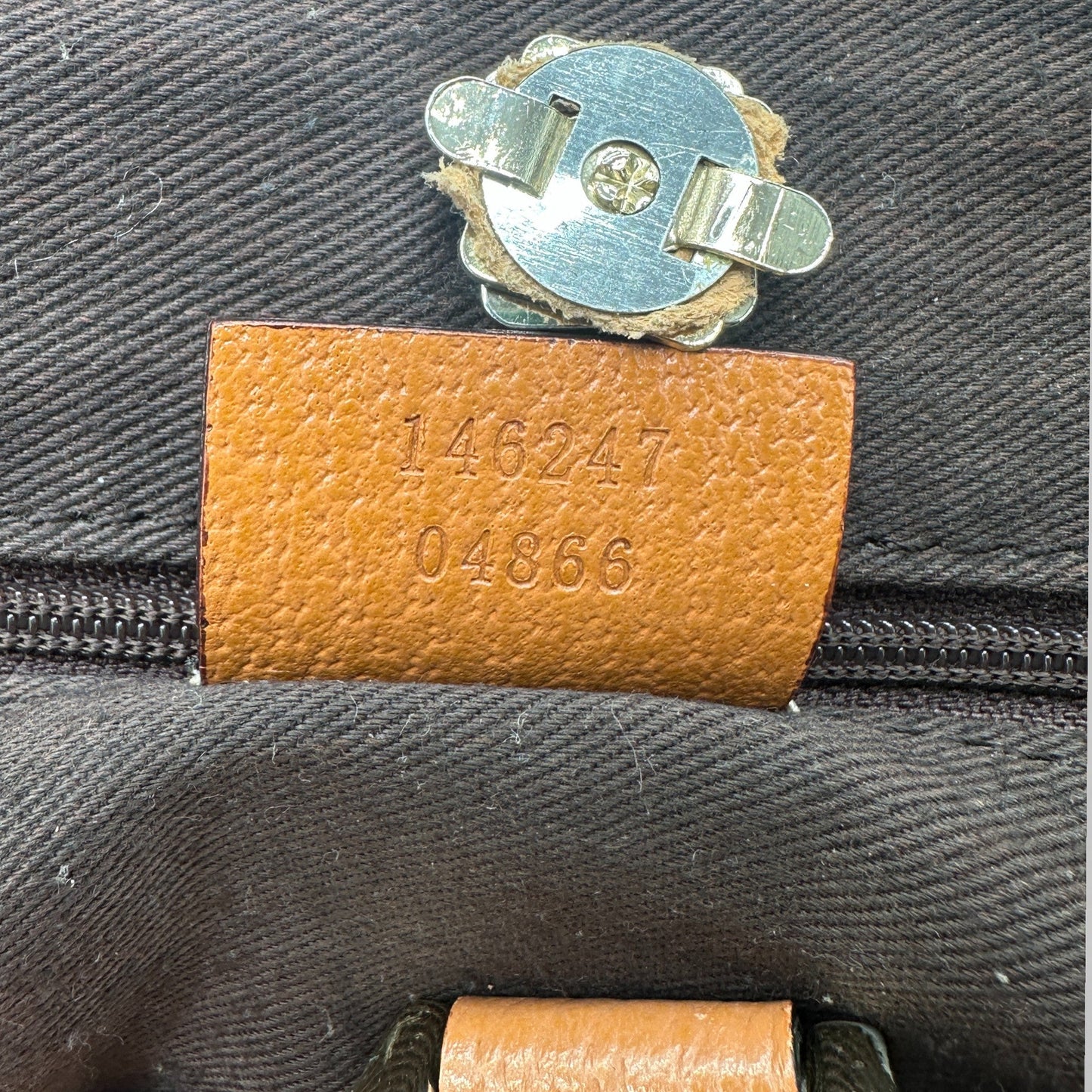 Vintage Gucci Abbey 146247 Tote Shoulder Bag - Thanks it's Vintage