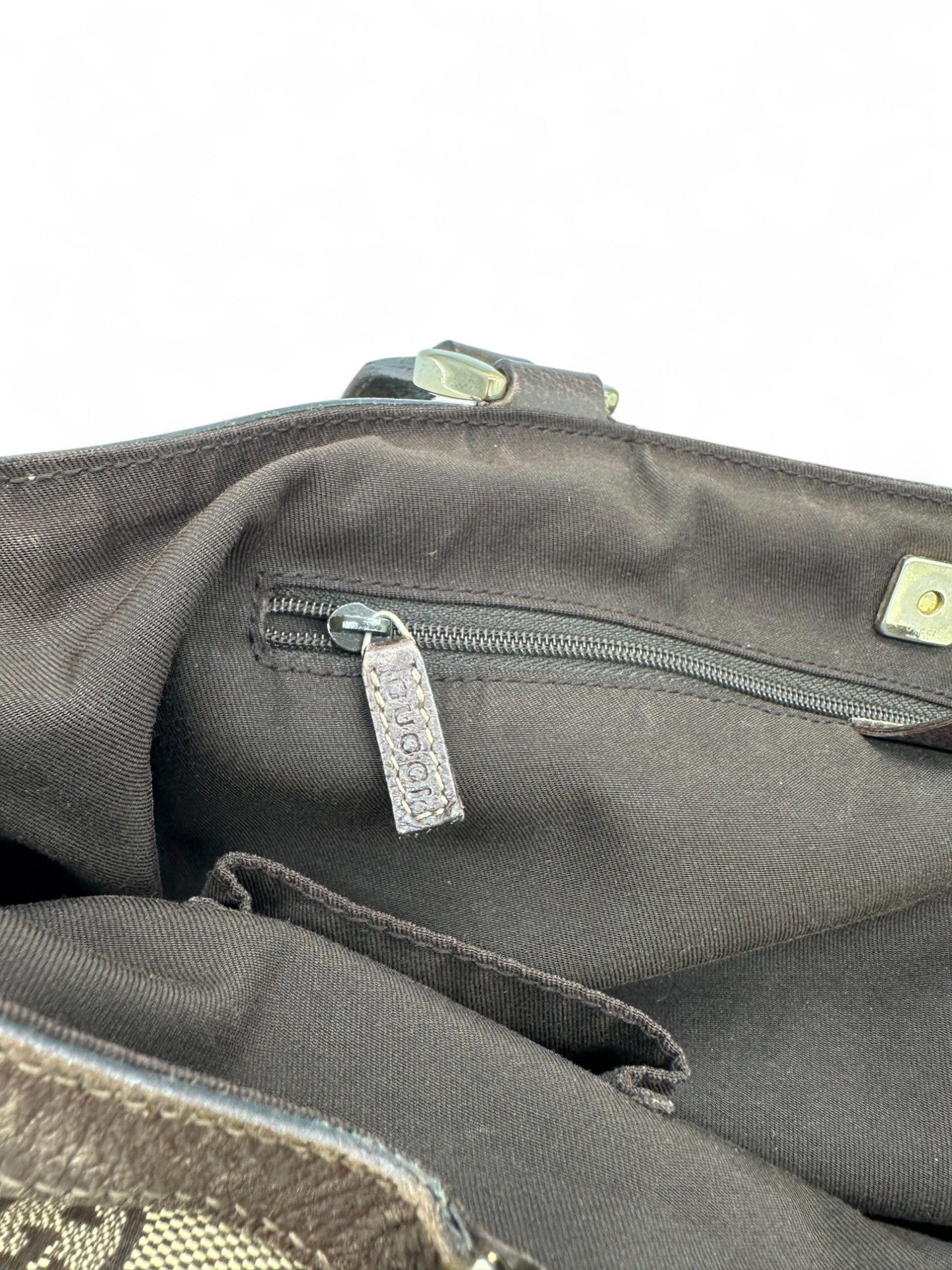 Vintage Gucci Abbey Pocket Tote Shoulder Bag in GG Monogram with Brown Leather Trim - Thanks it's Vintage