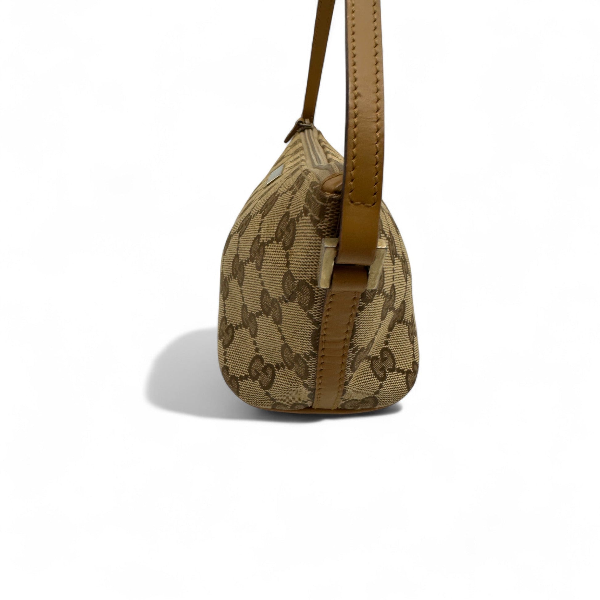 Vintage Gucci Boat Pochette Shoulder Bag - Thanks it's Vintage