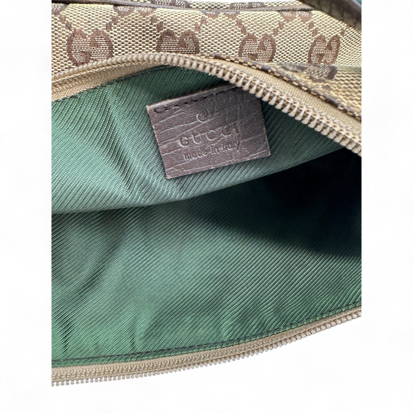 Vintage Gucci Boat Pochette Shoulder Bag - Thanks it's Vintage