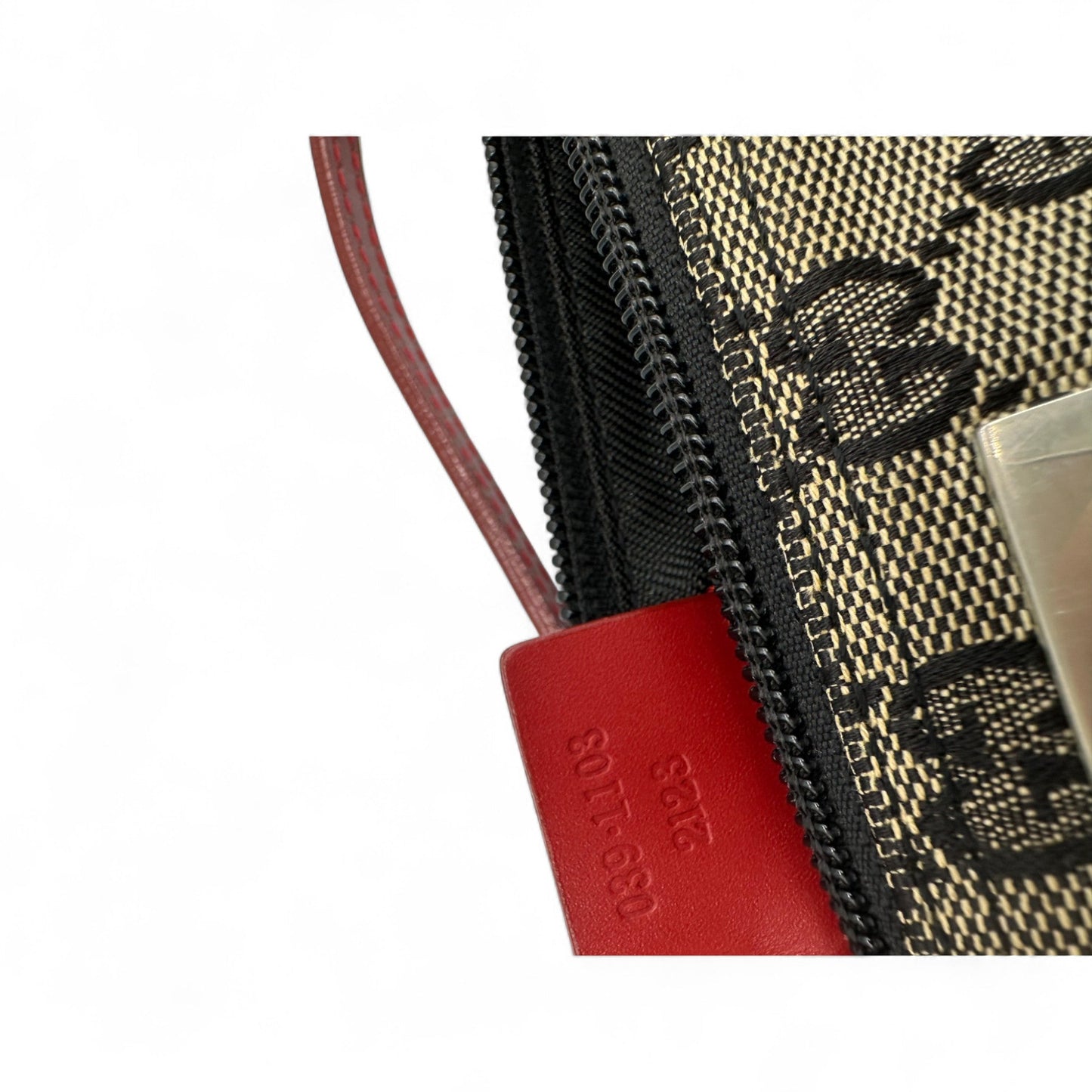 Vintage Gucci Boat Pochette Shoulder Bag - Thanks it's Vintage