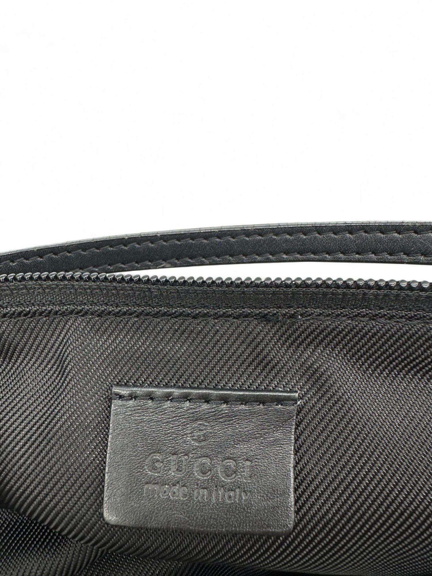 Vintage Gucci Boat Pochette Shoulder Bag - Thanks it's Vintage