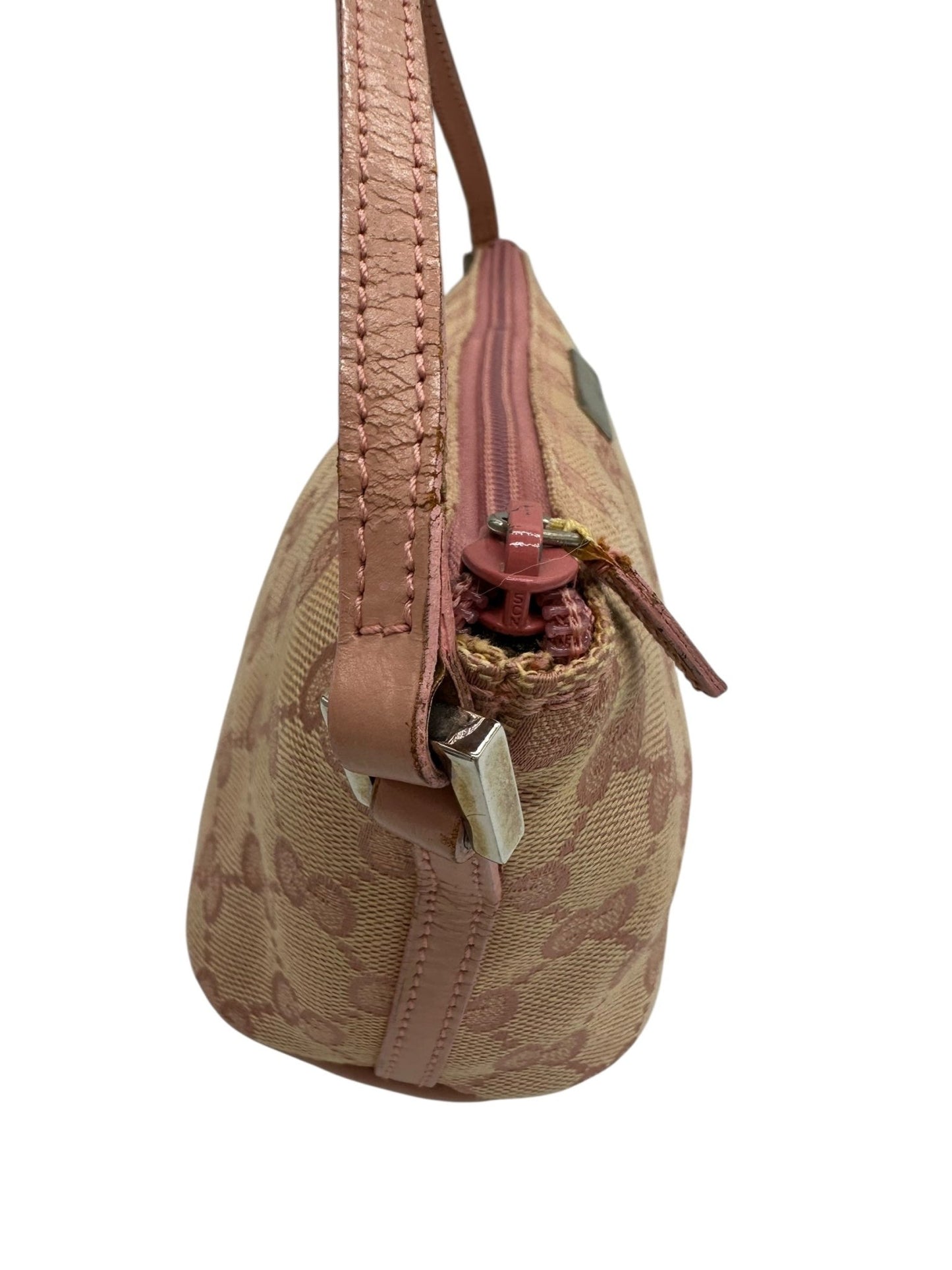 Vintage Gucci Boat Pochette Shoulder Bag in Pink GG Monogram - Thanks it's Vintage