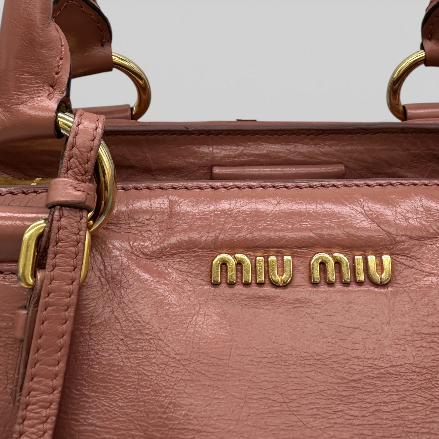 Sac à main vintage Miu Miu en cuir nappa réversible