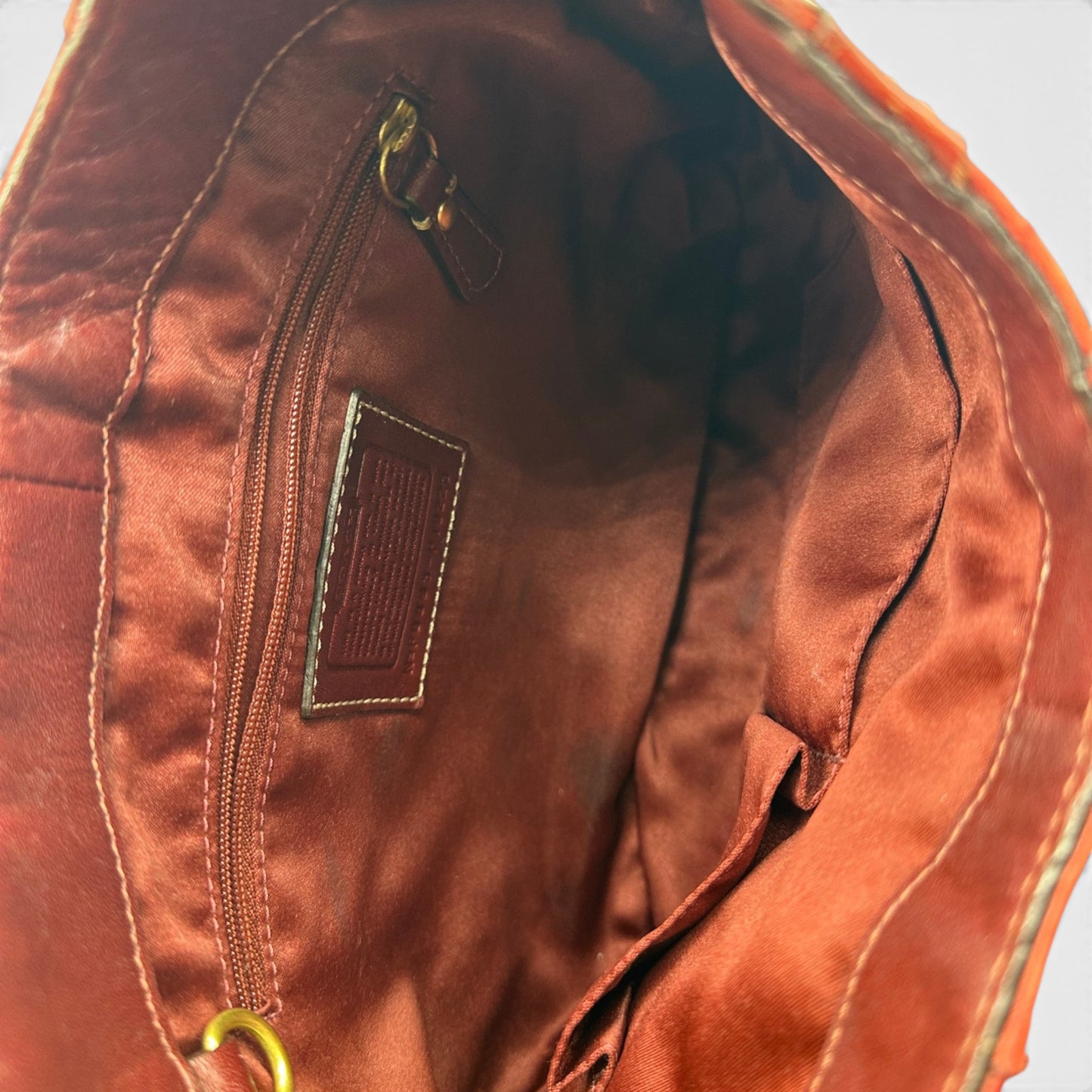 Vintage Coach F10223 Hampton Shoulder Bag