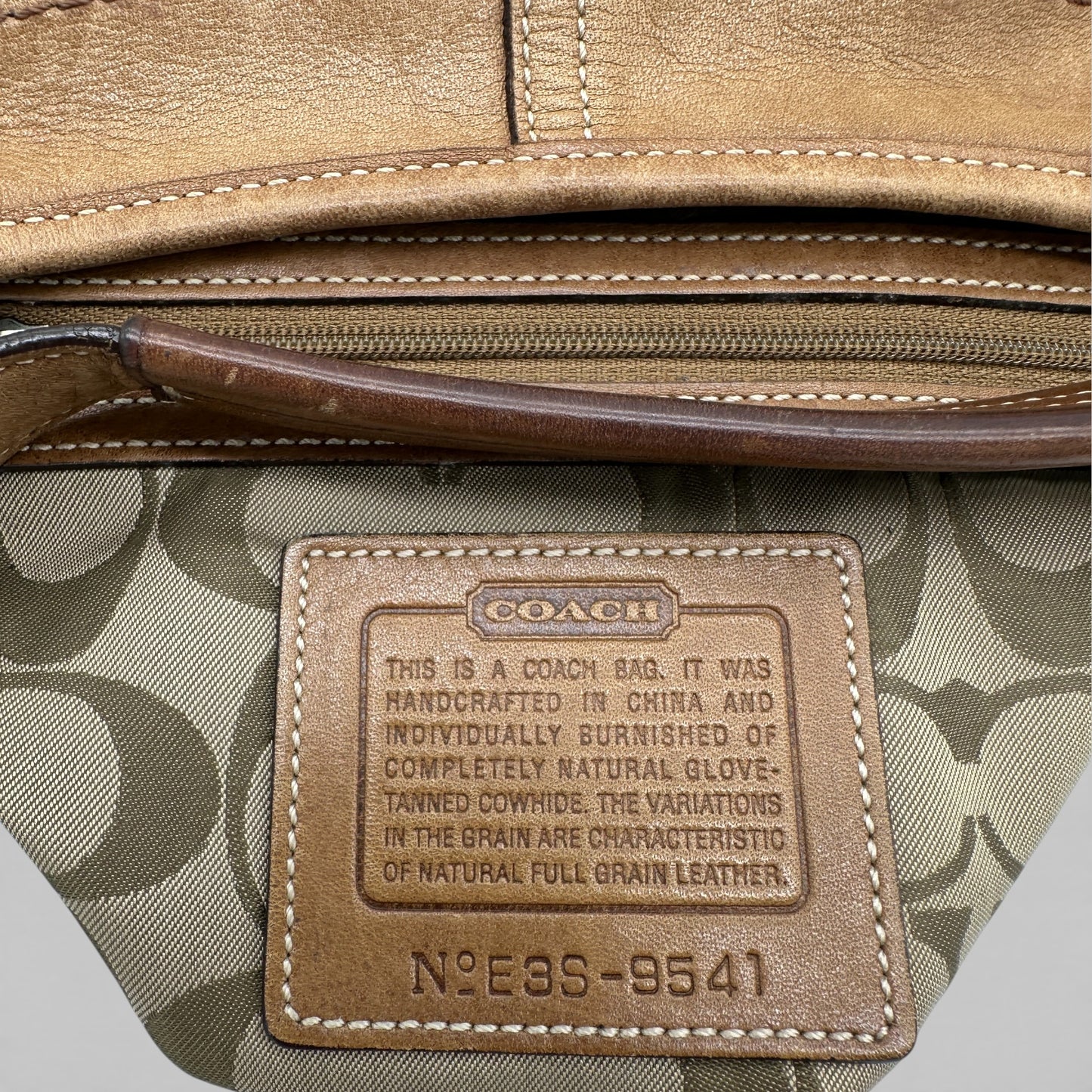 Vintage Coach 9541 Croissant Soho Shoulder Bag