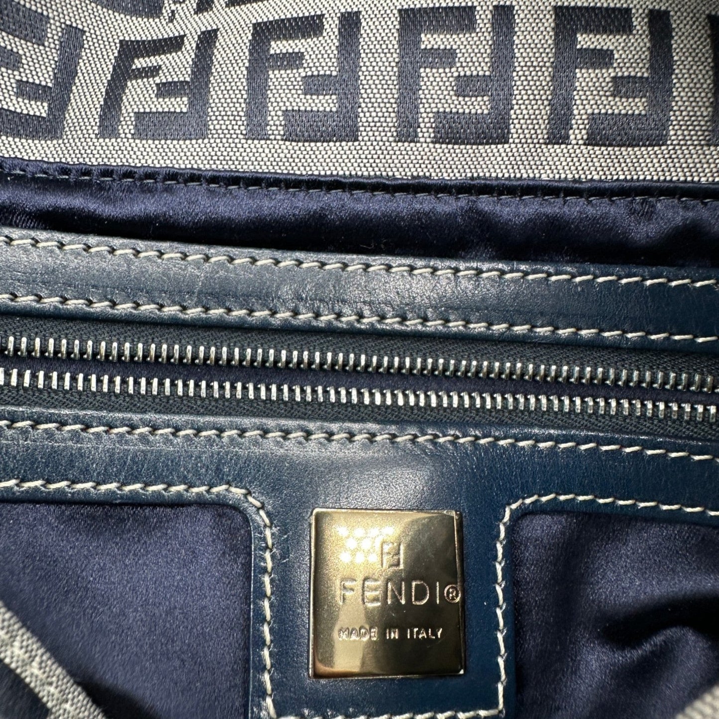 Vintage Fendi Zucca Mamma Bucket Umhängetasche