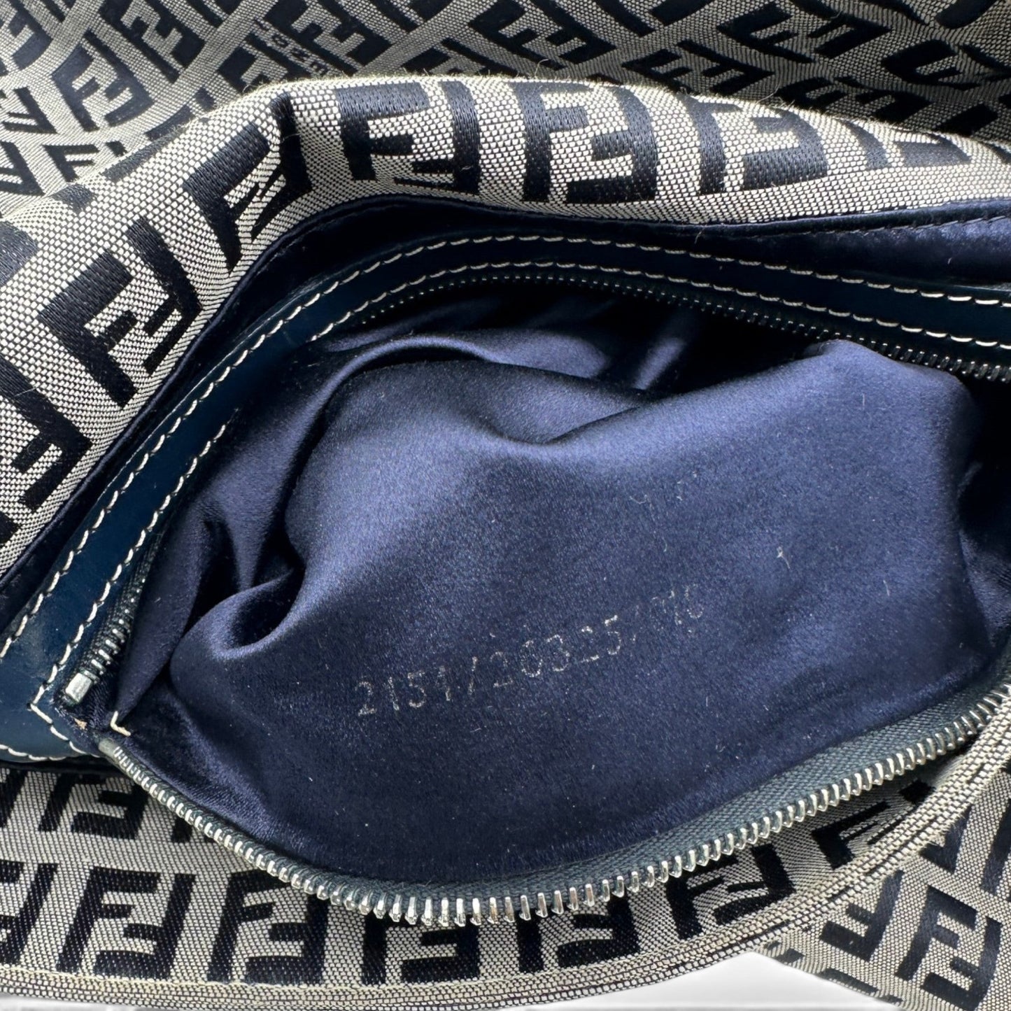 Vintage Fendi Zucca Mamma Bucket Umhängetasche