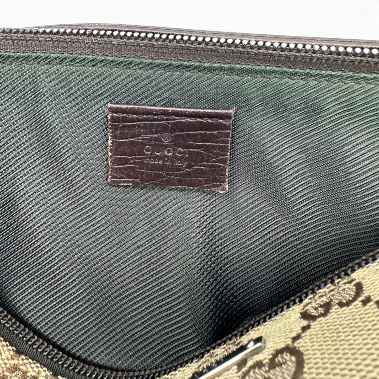 Gucci Boat Pochette 07198 Shoulder Bag