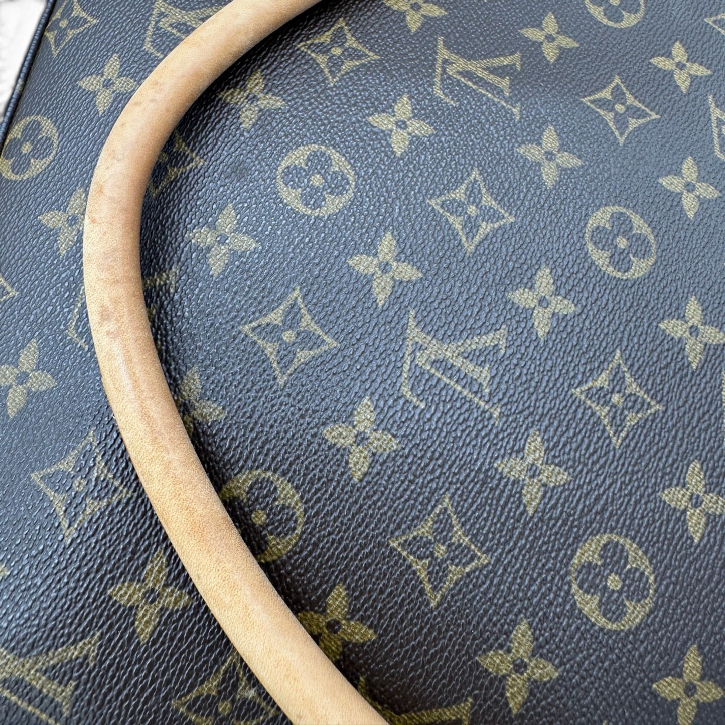 Louis Vuitton Monogram Looping GM