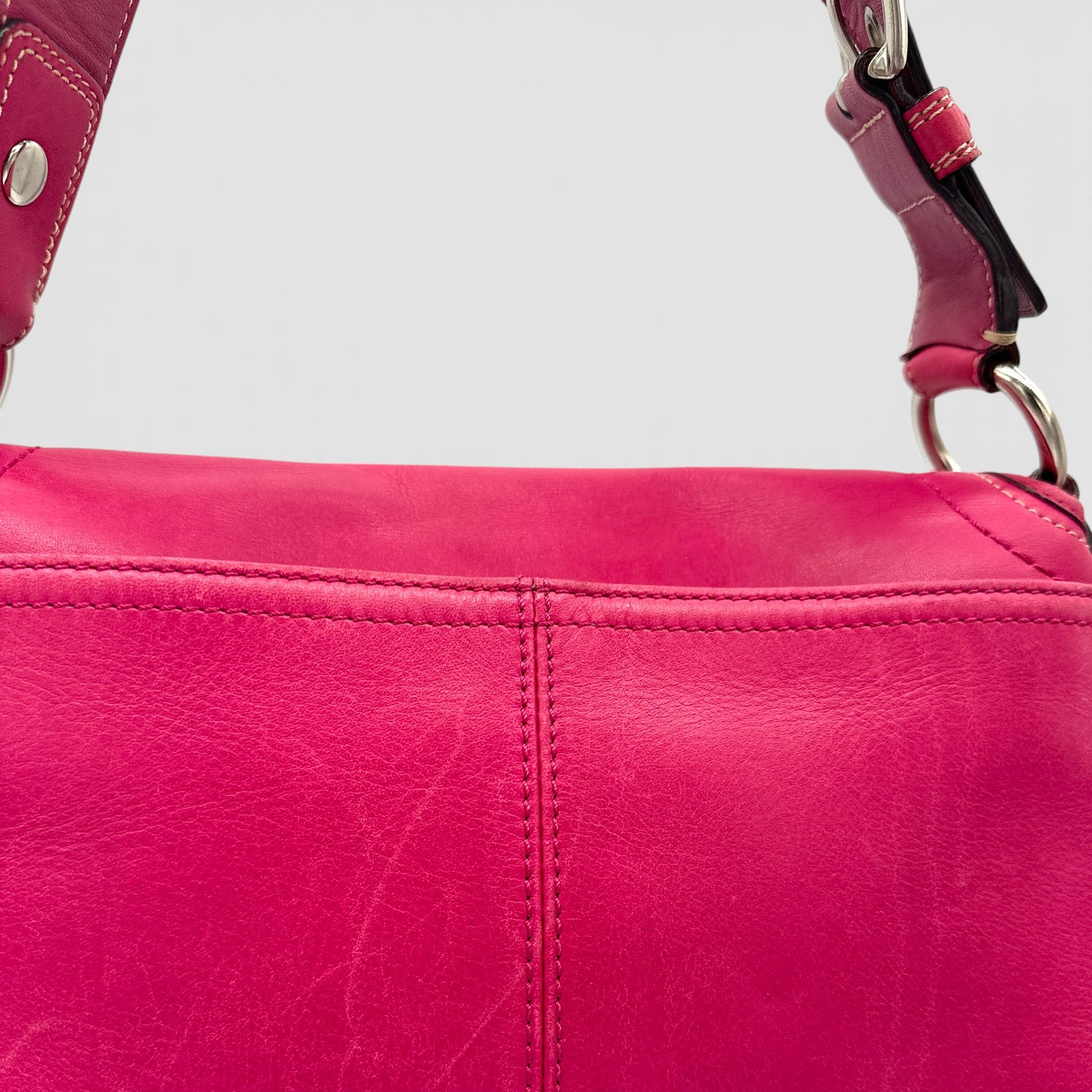 Vintage Coach F13729 Soho Pink Flap Shoulder Bag