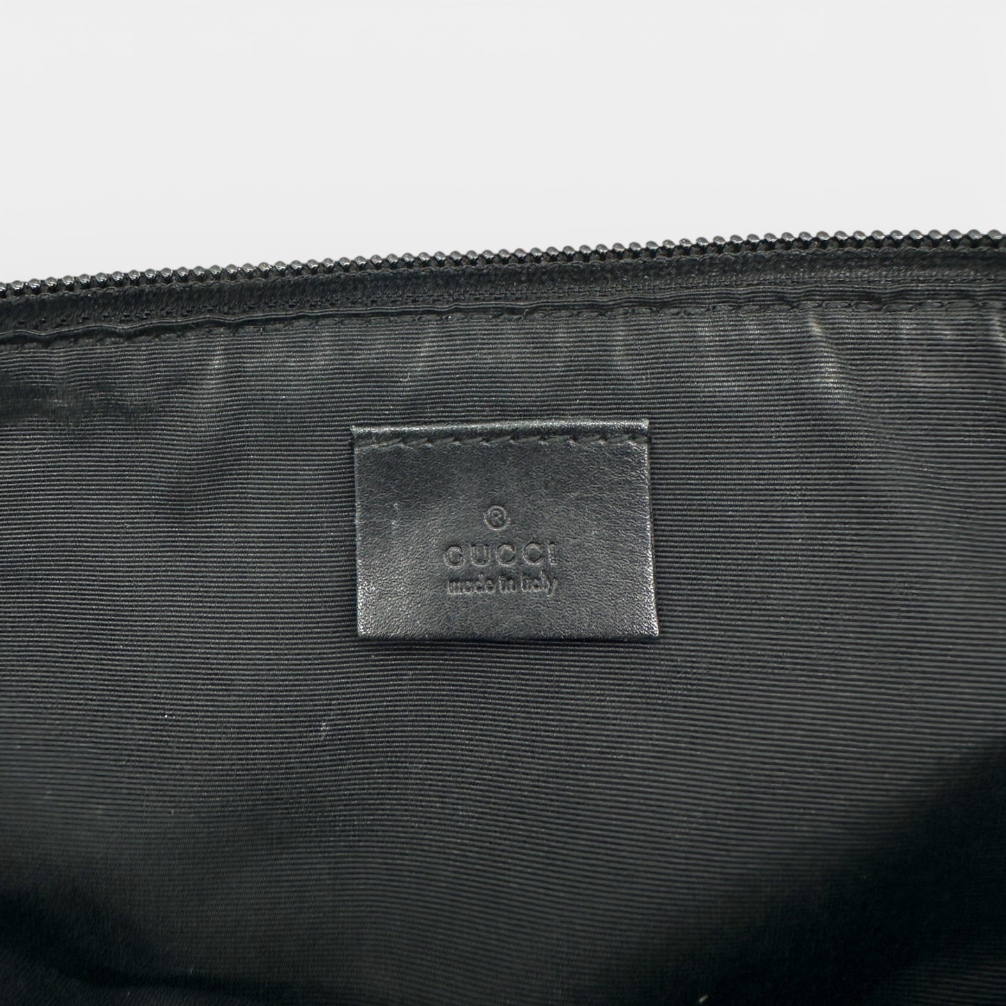 Gucci Boat Pochette 07198 Shoulder Bag