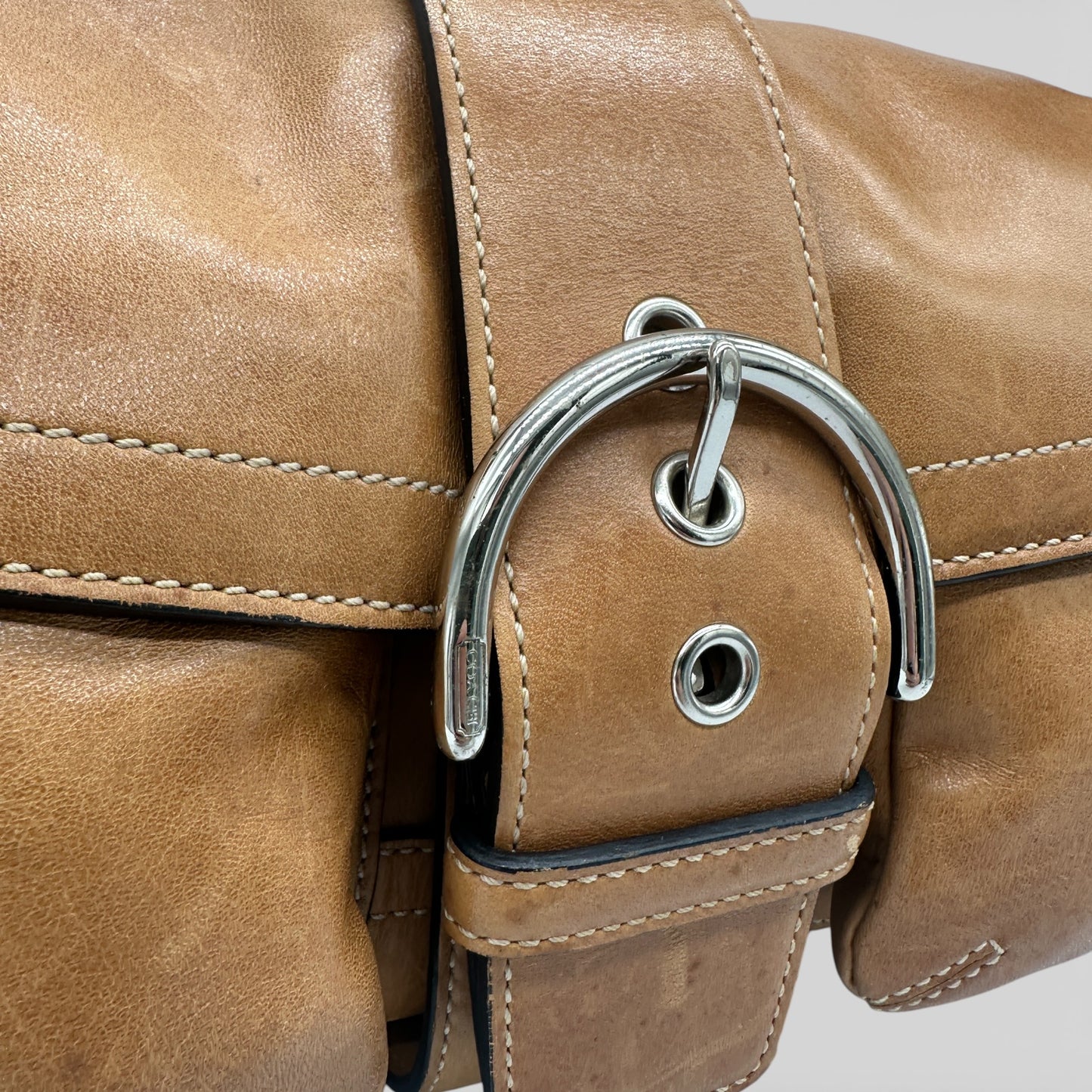 Sac à bandoulière vintage Coach 9738 Soho Hobo