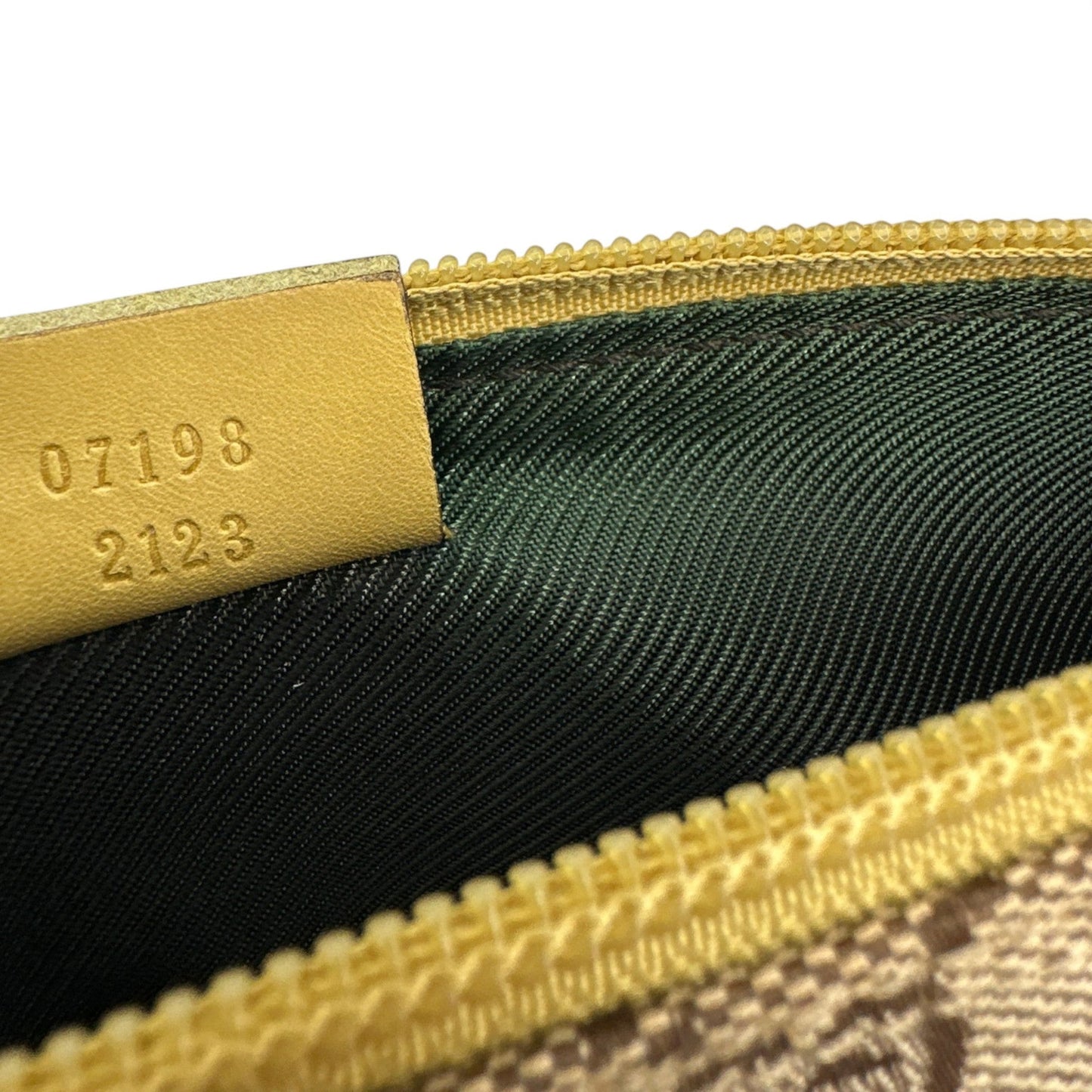 RARE Gucci Boat Pochette Shoulder Bag