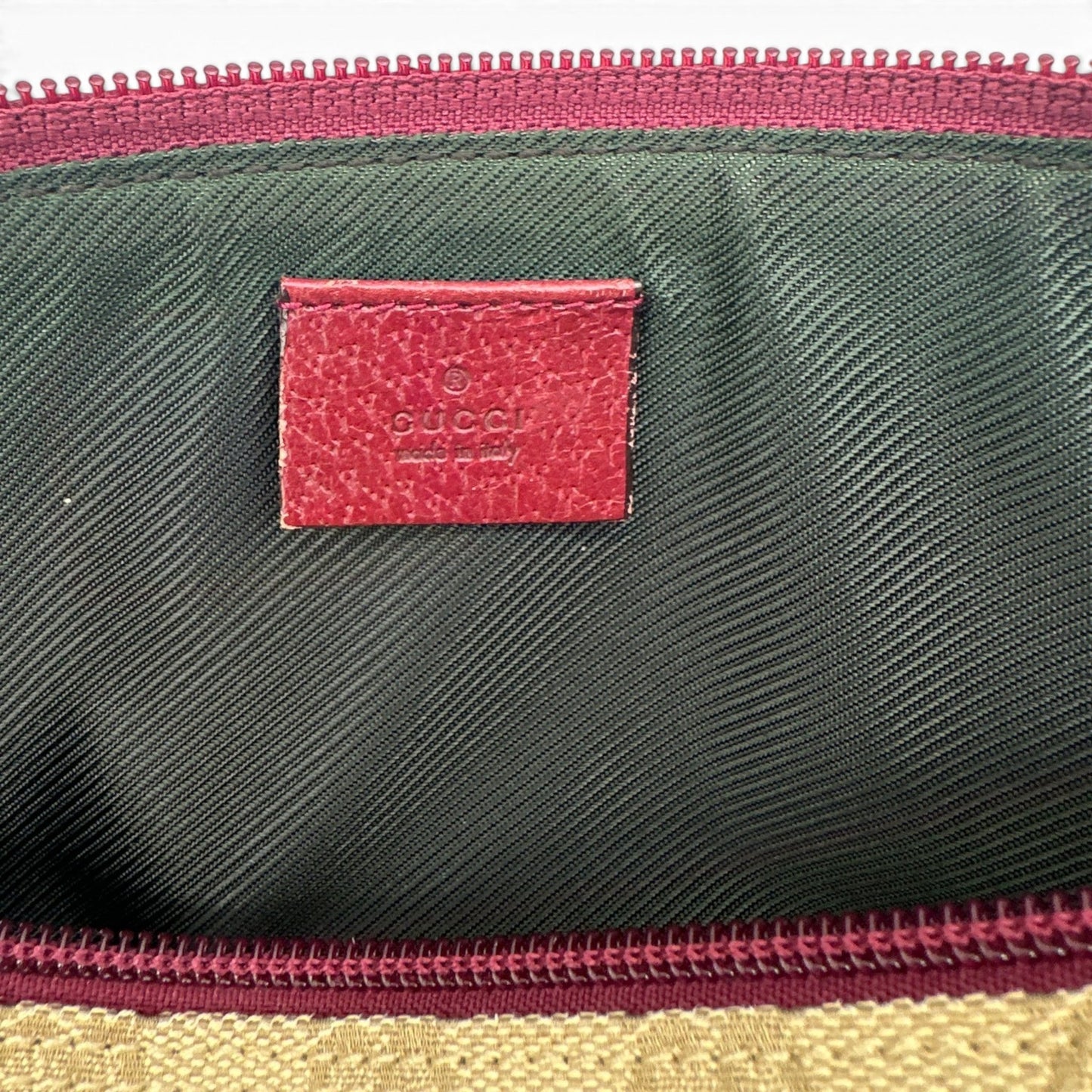 Gucci Boat Pochette 07198 Shoulder Bag