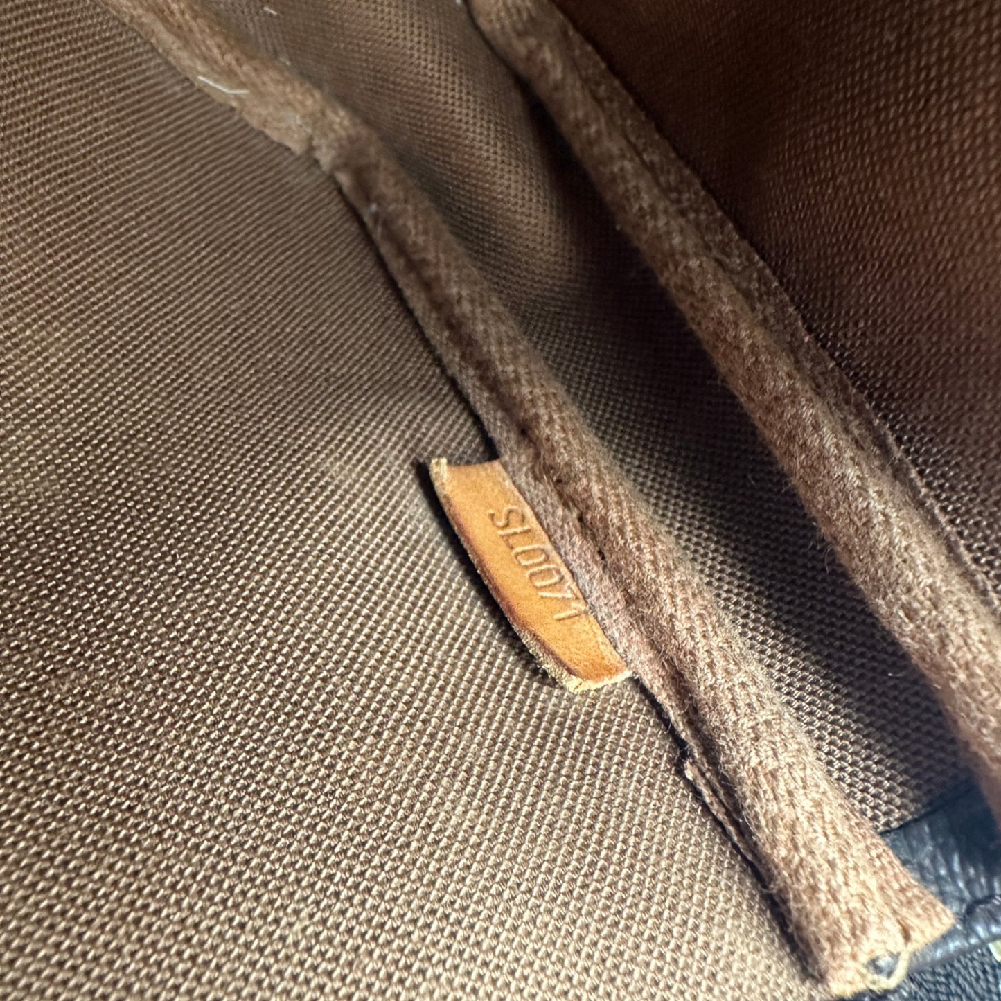 Vintage Louis Vuitton Pochette Accessoires Sac à bandoulière