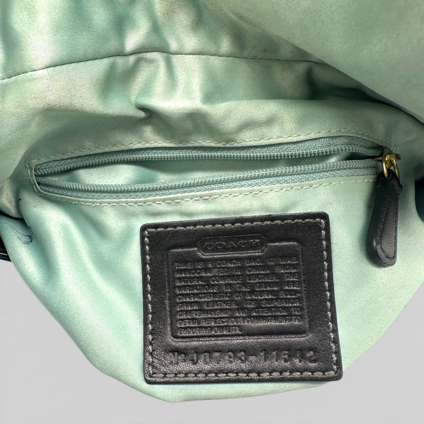 Vintage Coach 11542 Flap Turnlock Shoulder Bag