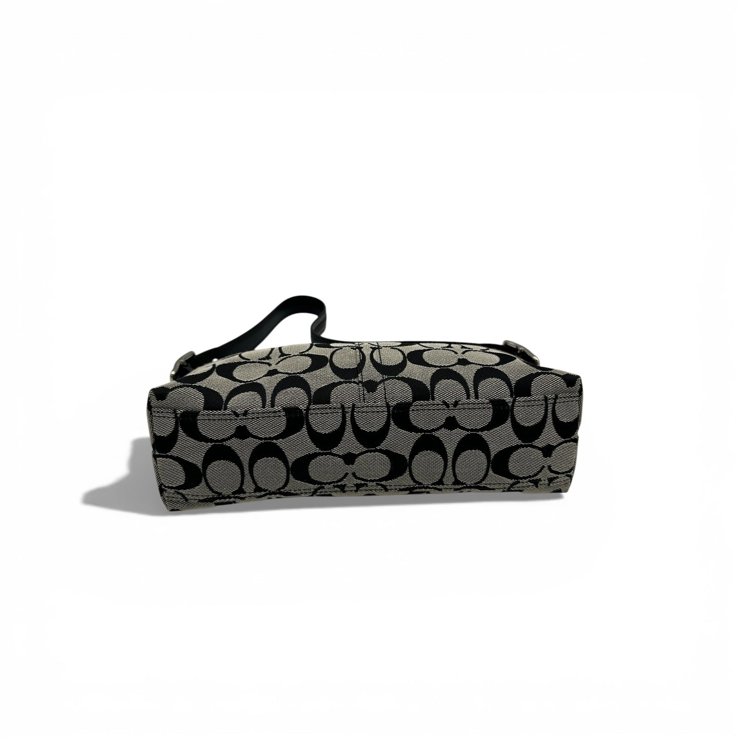 Vintage Coach 8K01 East West Baguette Shoulder Bag