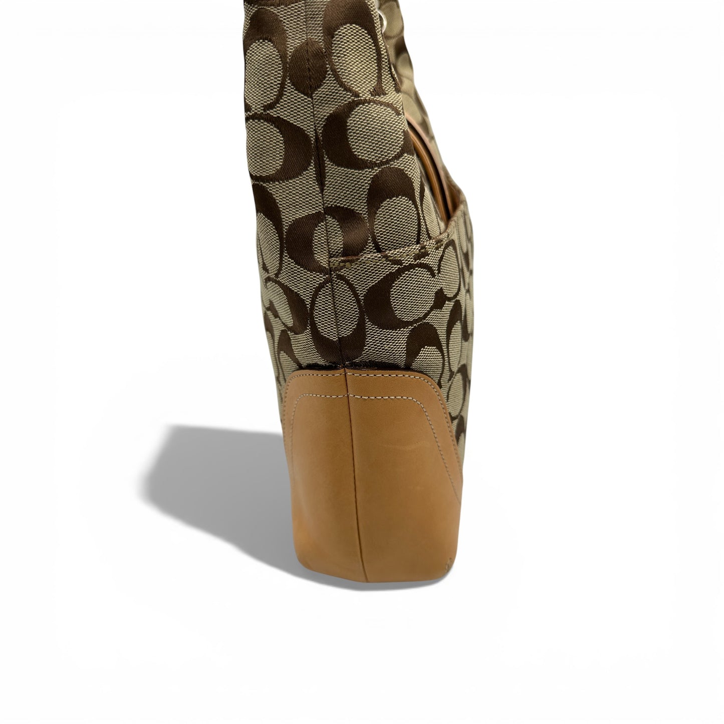 Vintage Coach 6824 Soho Shoulder Bag