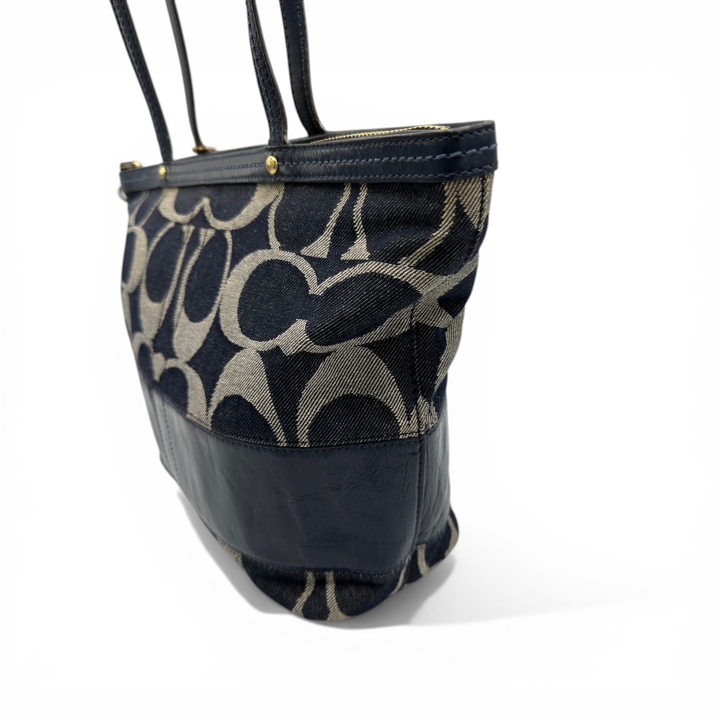 Sac cabas vintage Coach 12546 en denim, porté épaule ou bandoulière