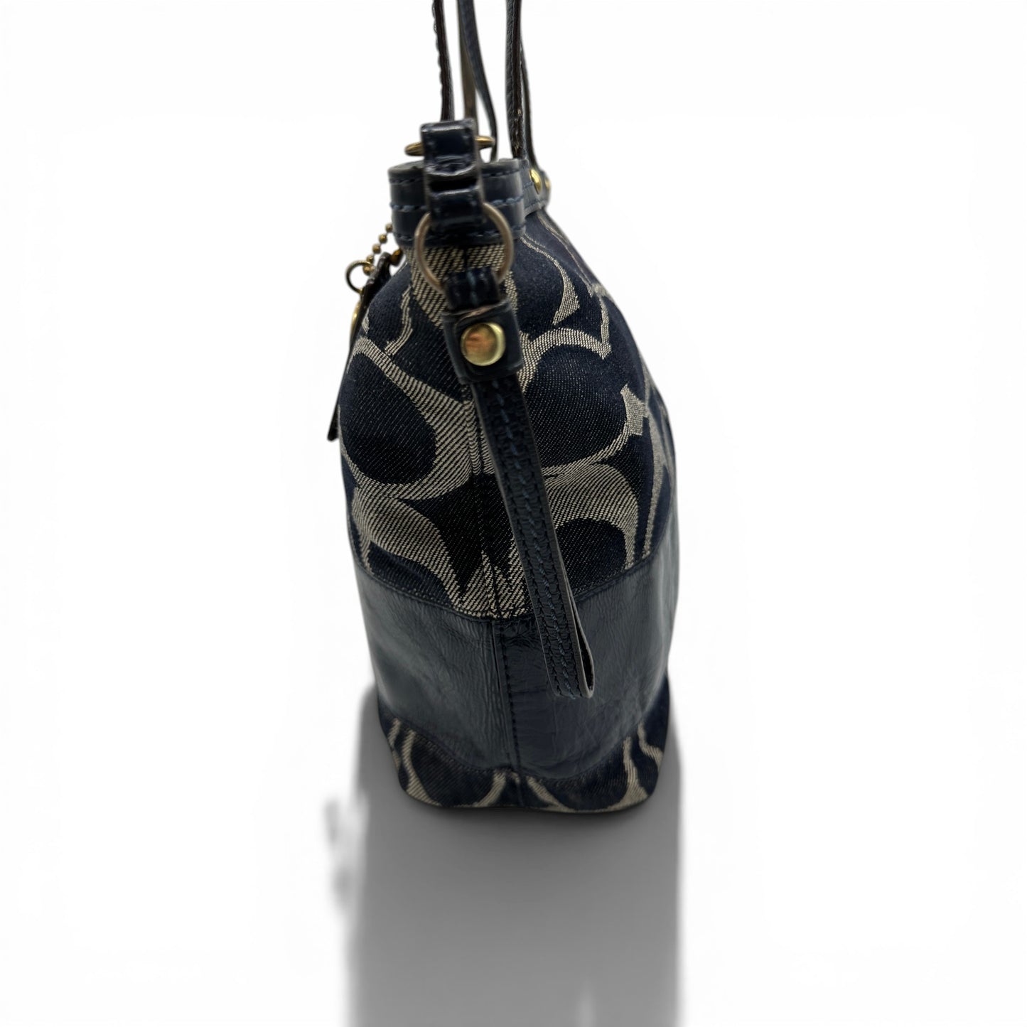 Sac cabas vintage Coach 12546 en denim, porté épaule ou bandoulière